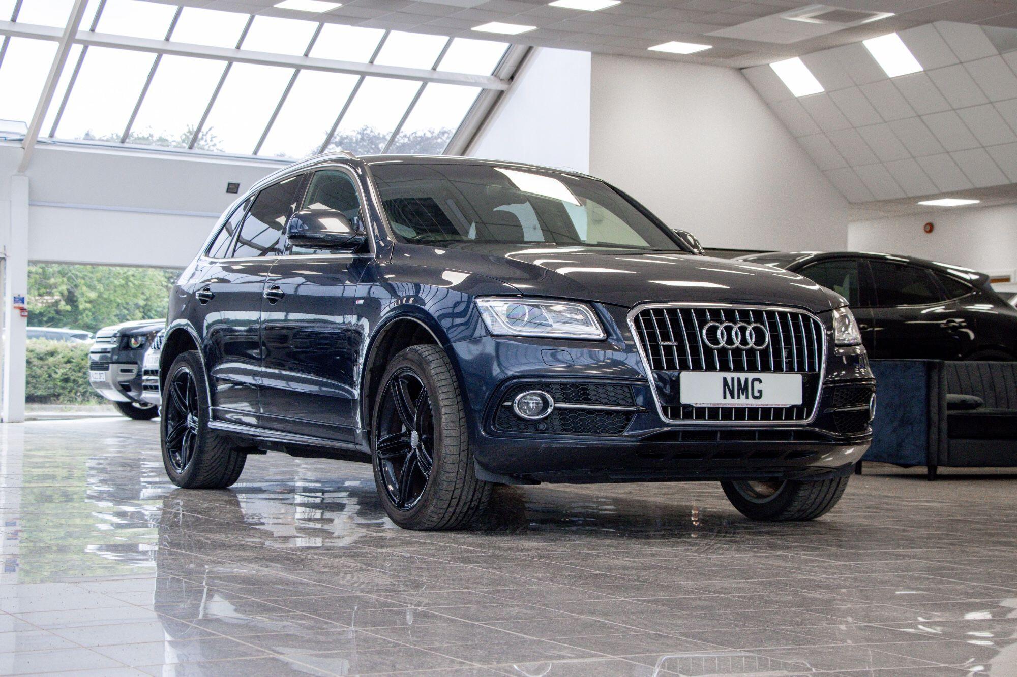 Audi Q5 view 22
