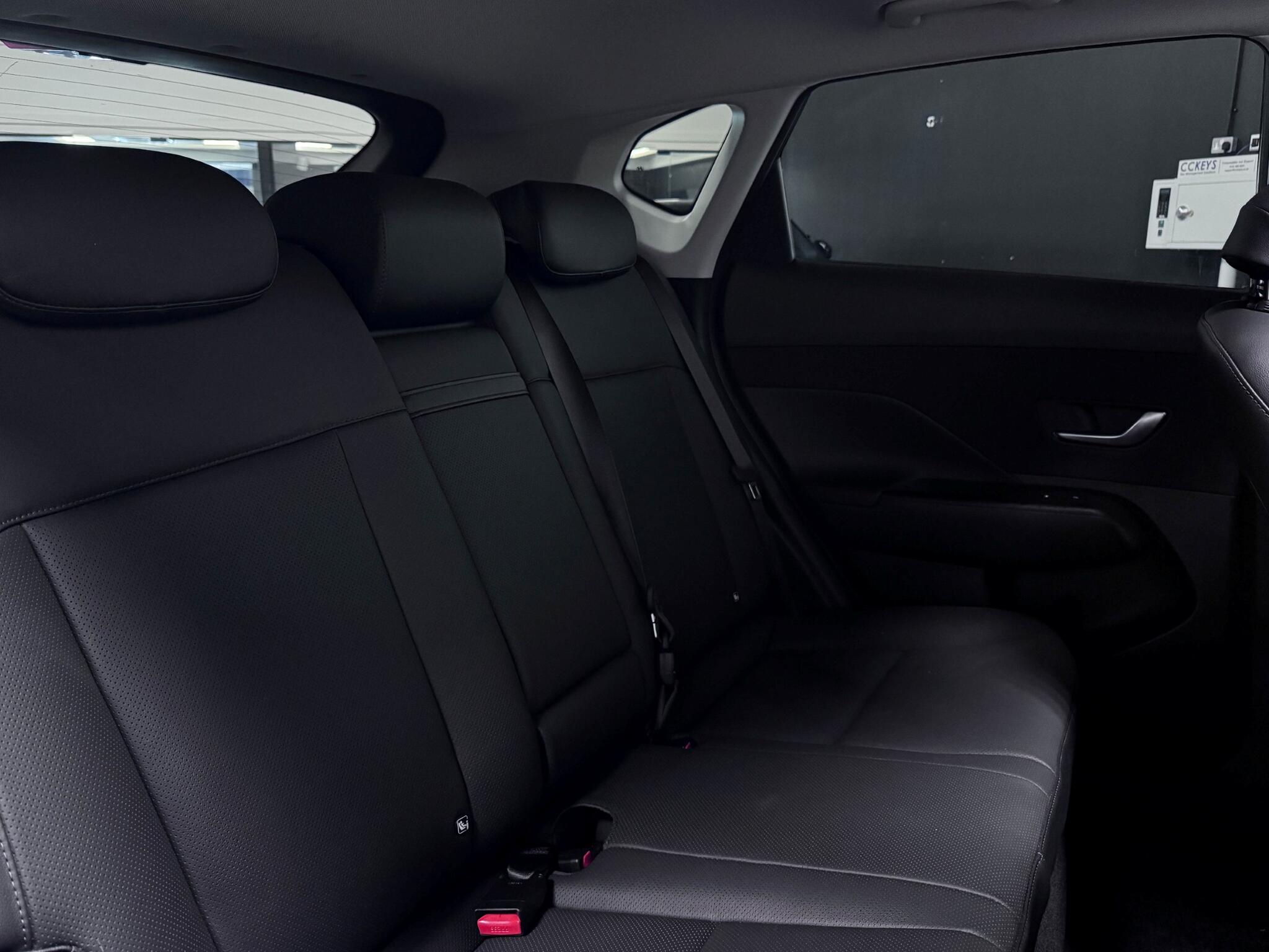 Hyundai Kona view 12