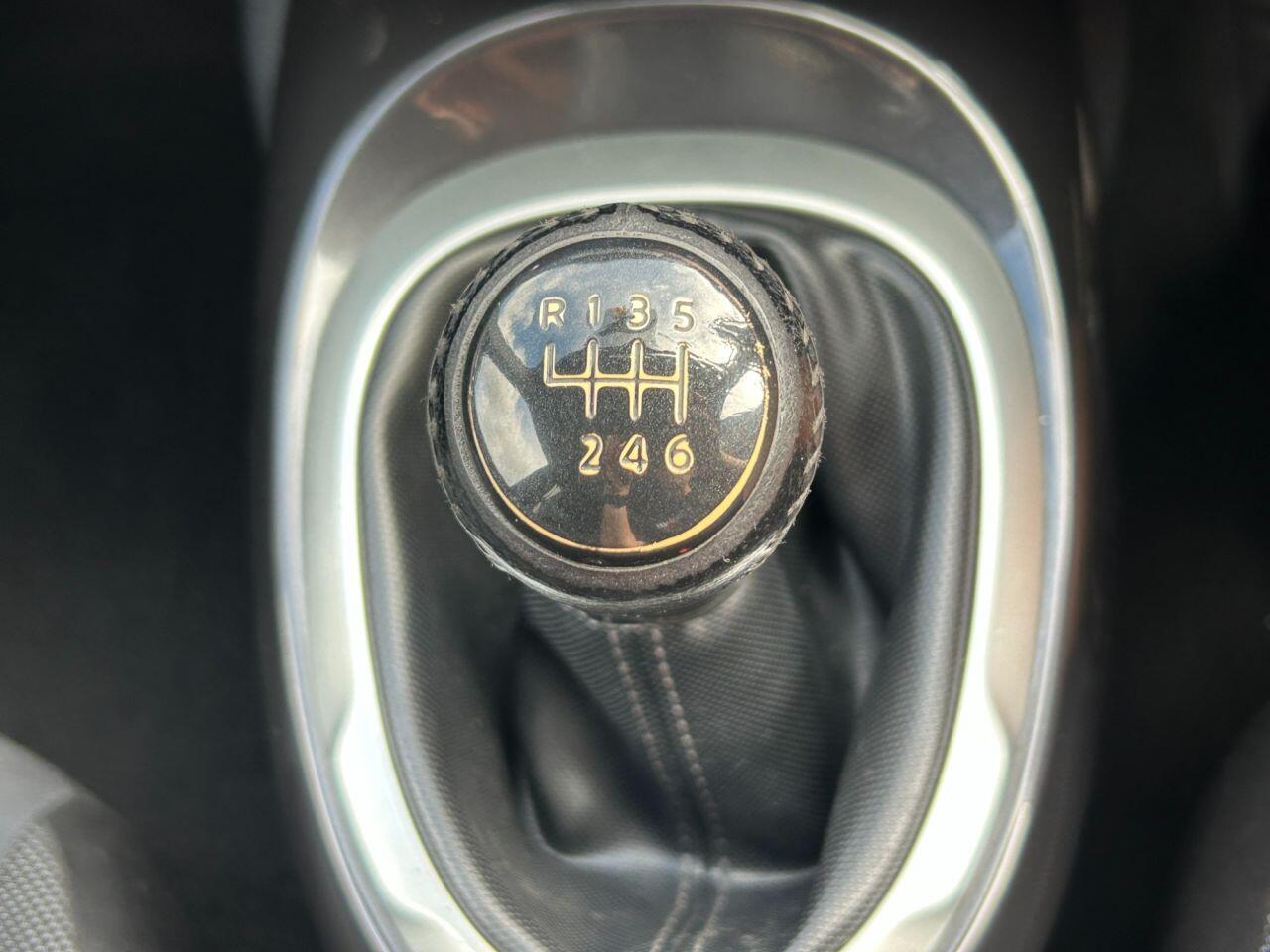 Nissan Juke view 20