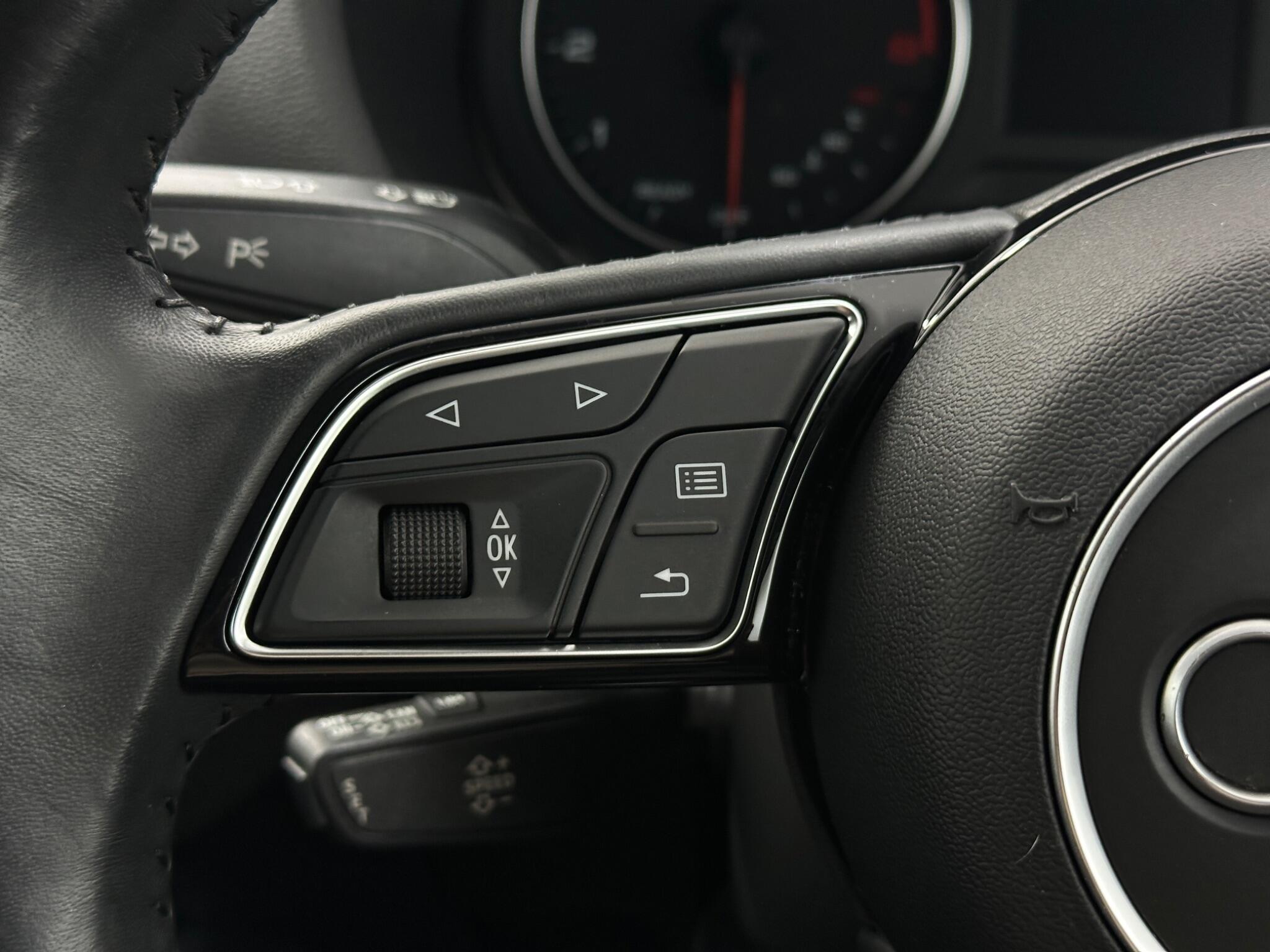 Audi Q2 view 15