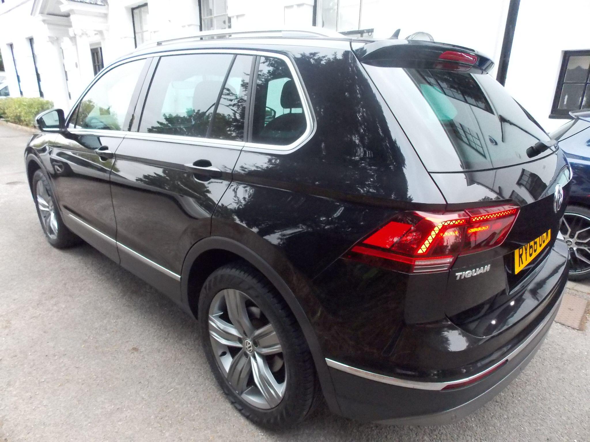 Volkswagen Tiguan view 66