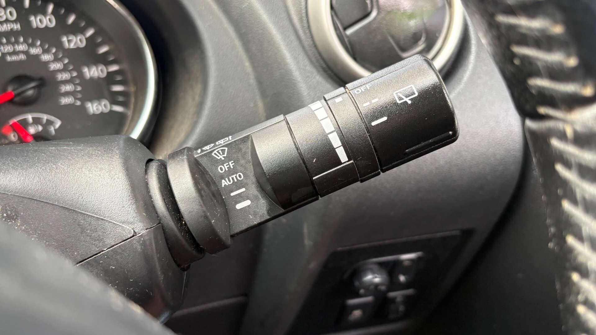 Nissan Qashqai+2 view 16