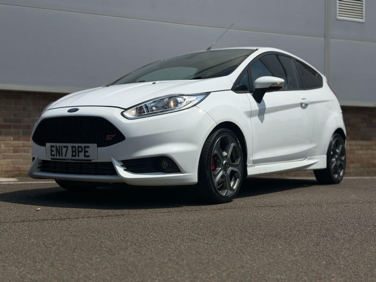 Ford Fiesta view 34
