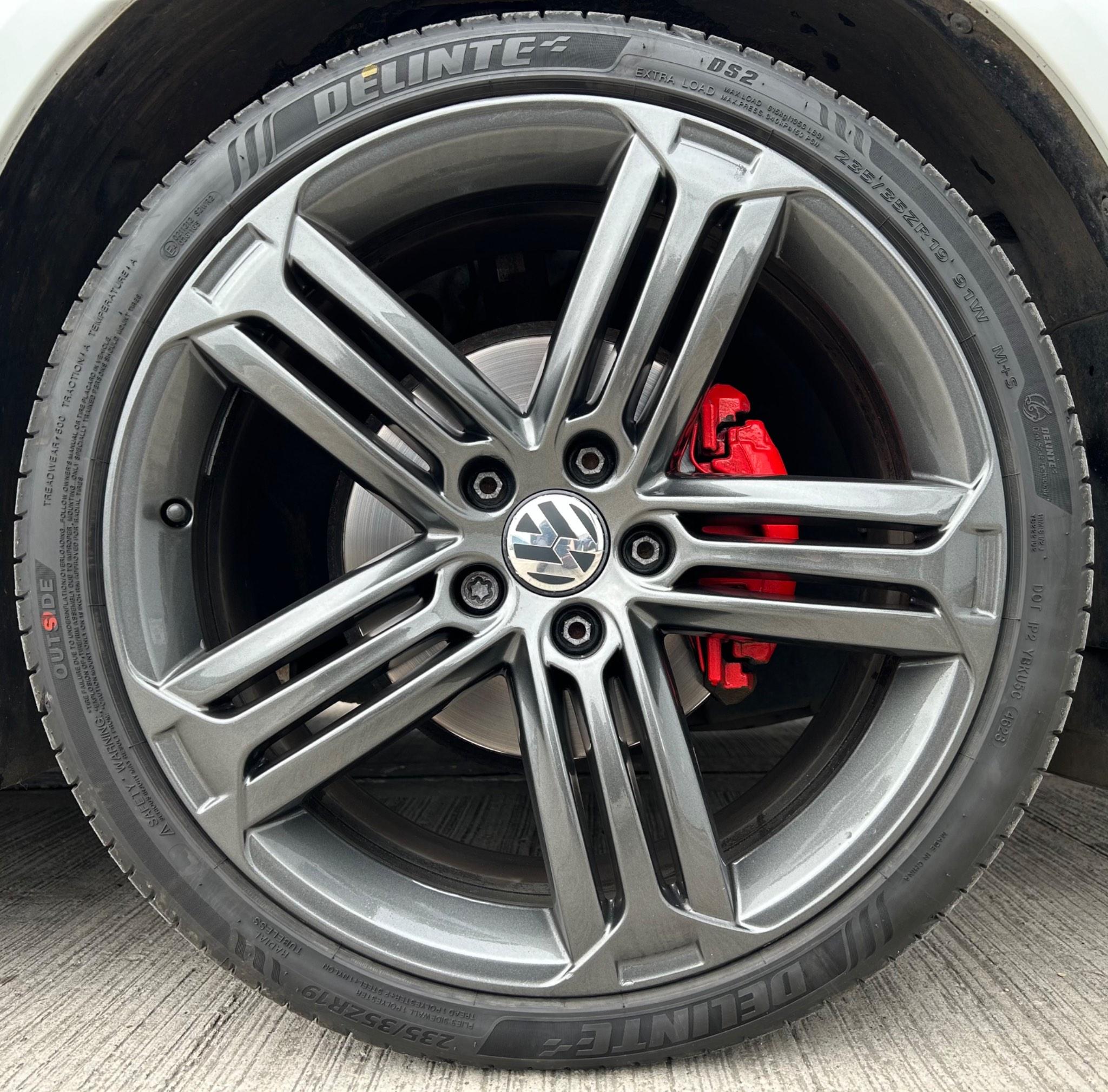 Volkswagen Scirocco view 10