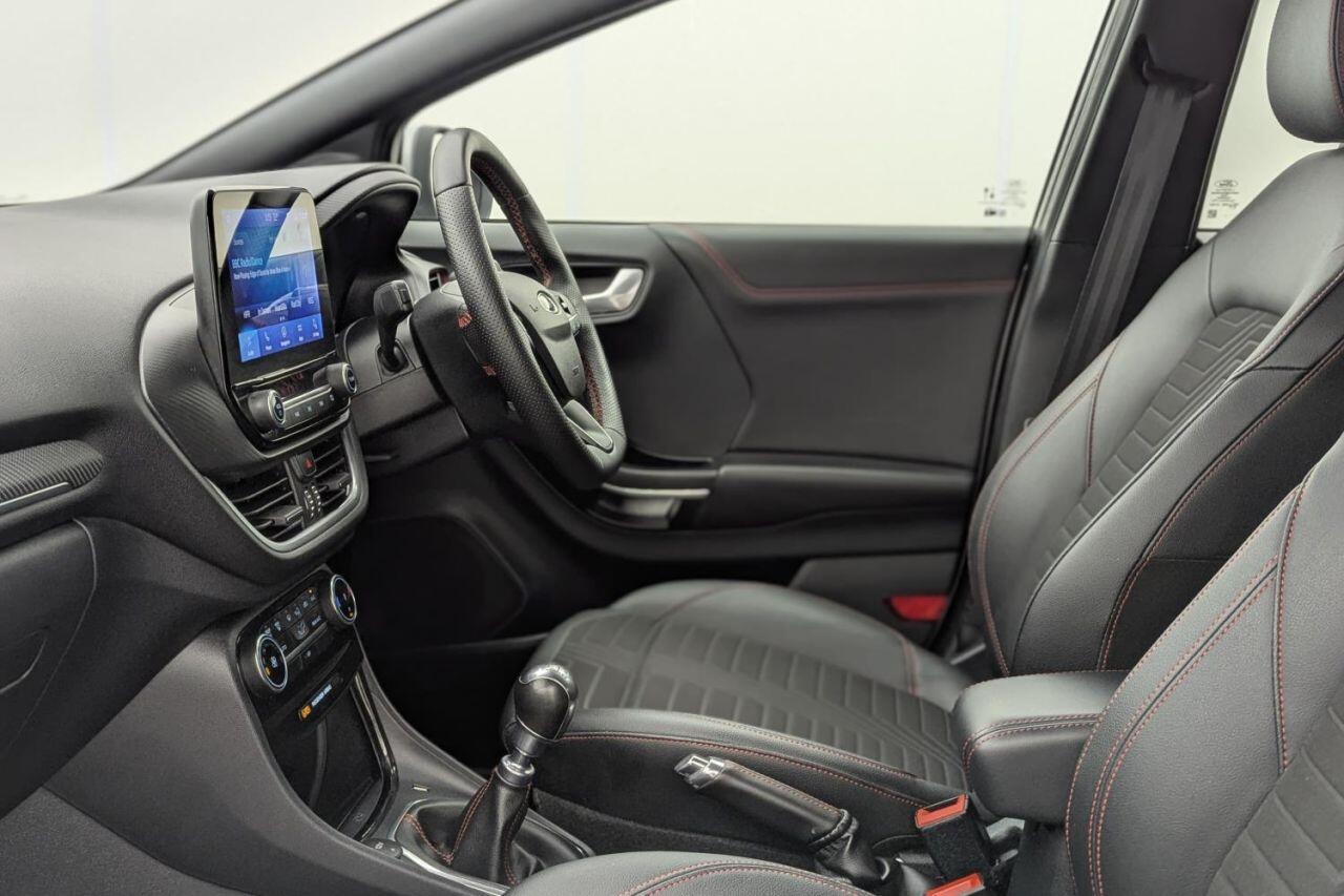 Ford Puma view 23