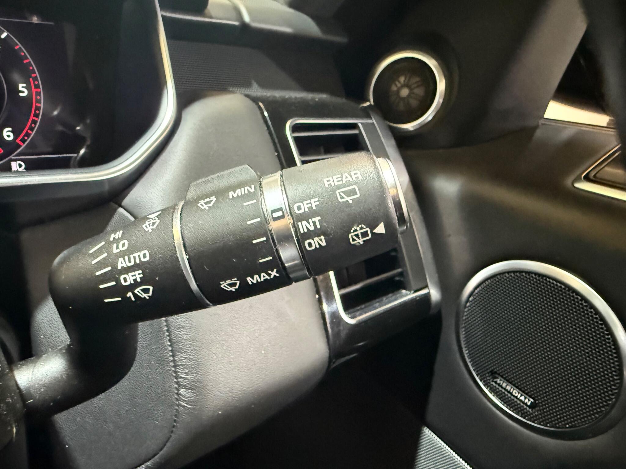 Land Rover Range Rover Sport view 36