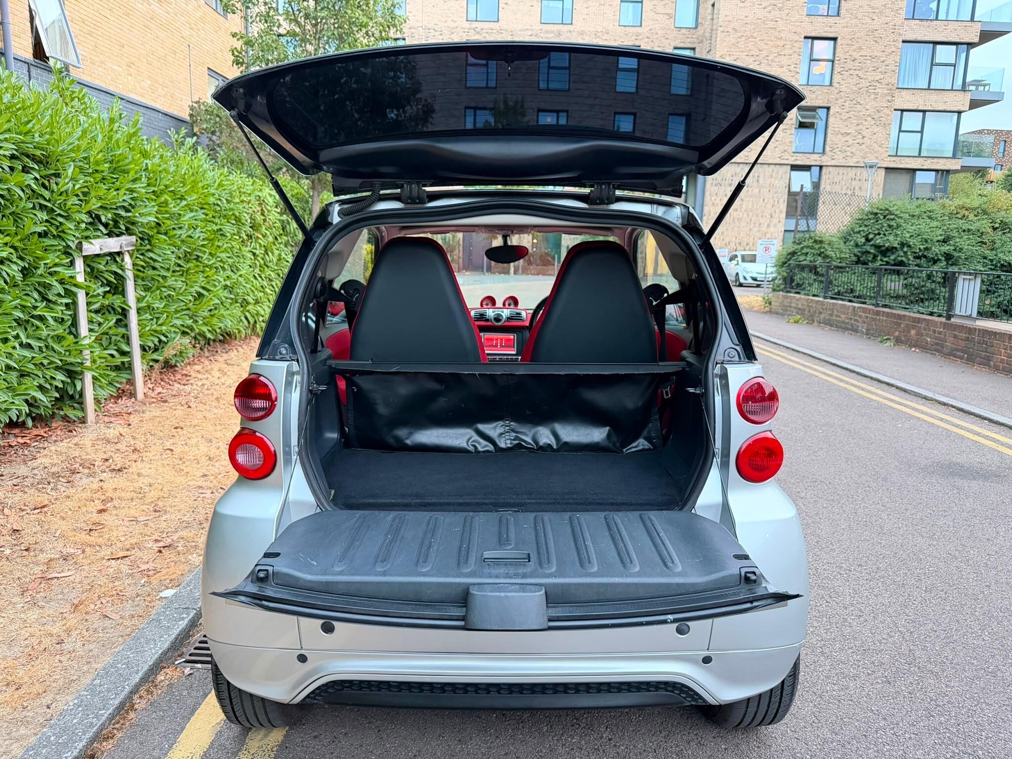 Smart Fortwo view 8