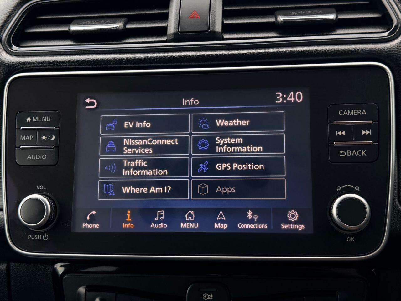 Nissan Leaf view 40