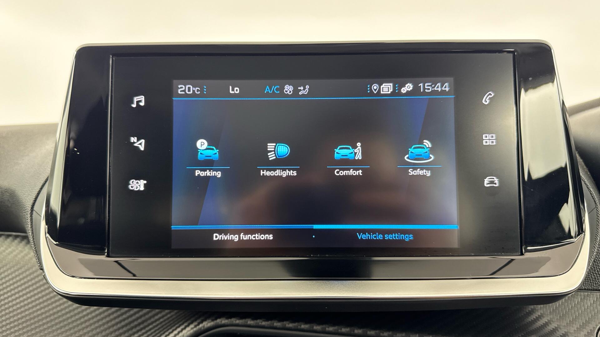 Peugeot 2008 view 33
