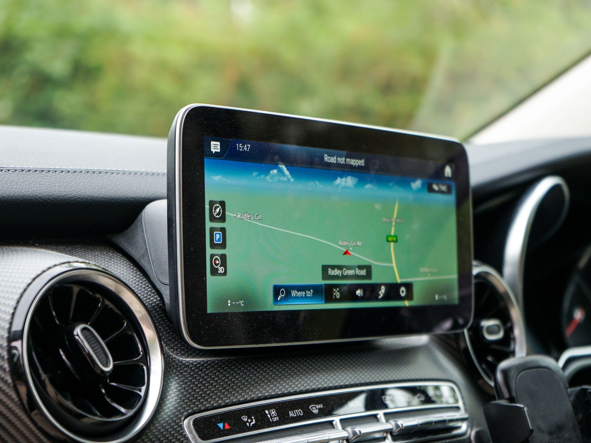Mercedes-Benz V Class view 16
