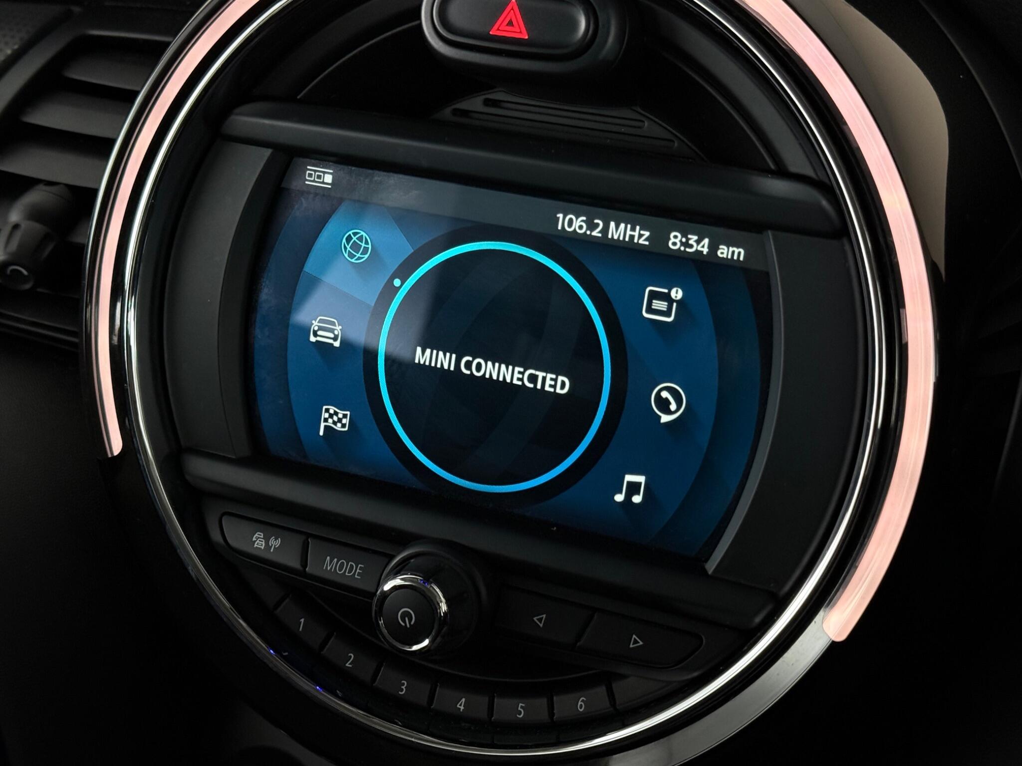 Mini Hatch view 27