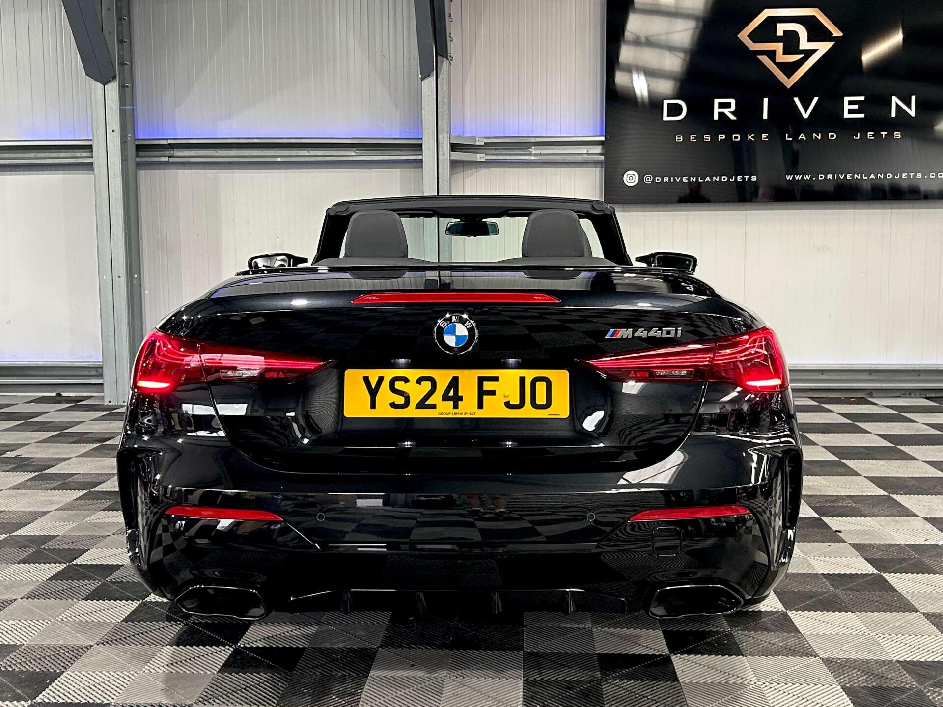 BMW 4 Series view 17