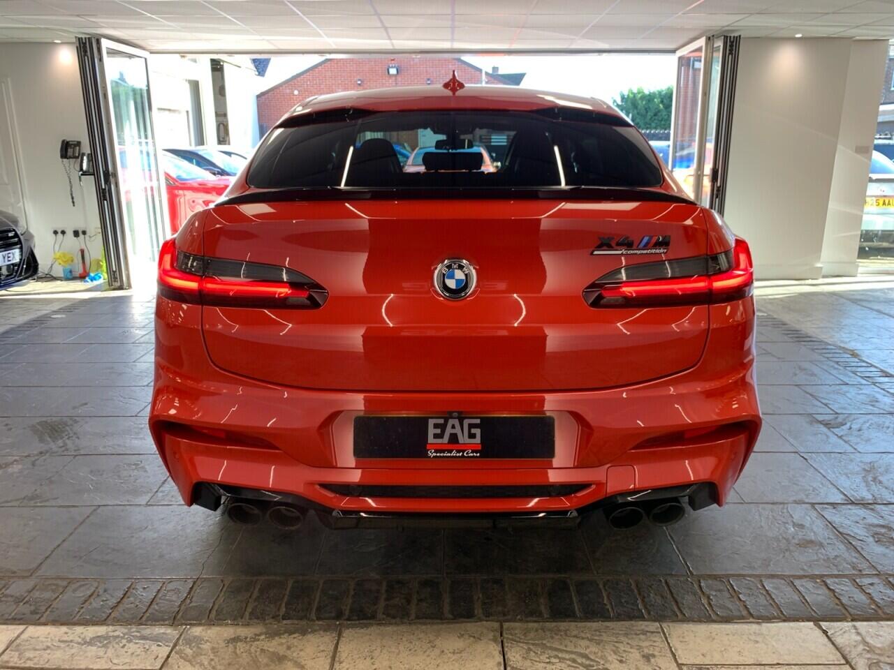 BMW X4 M view 17