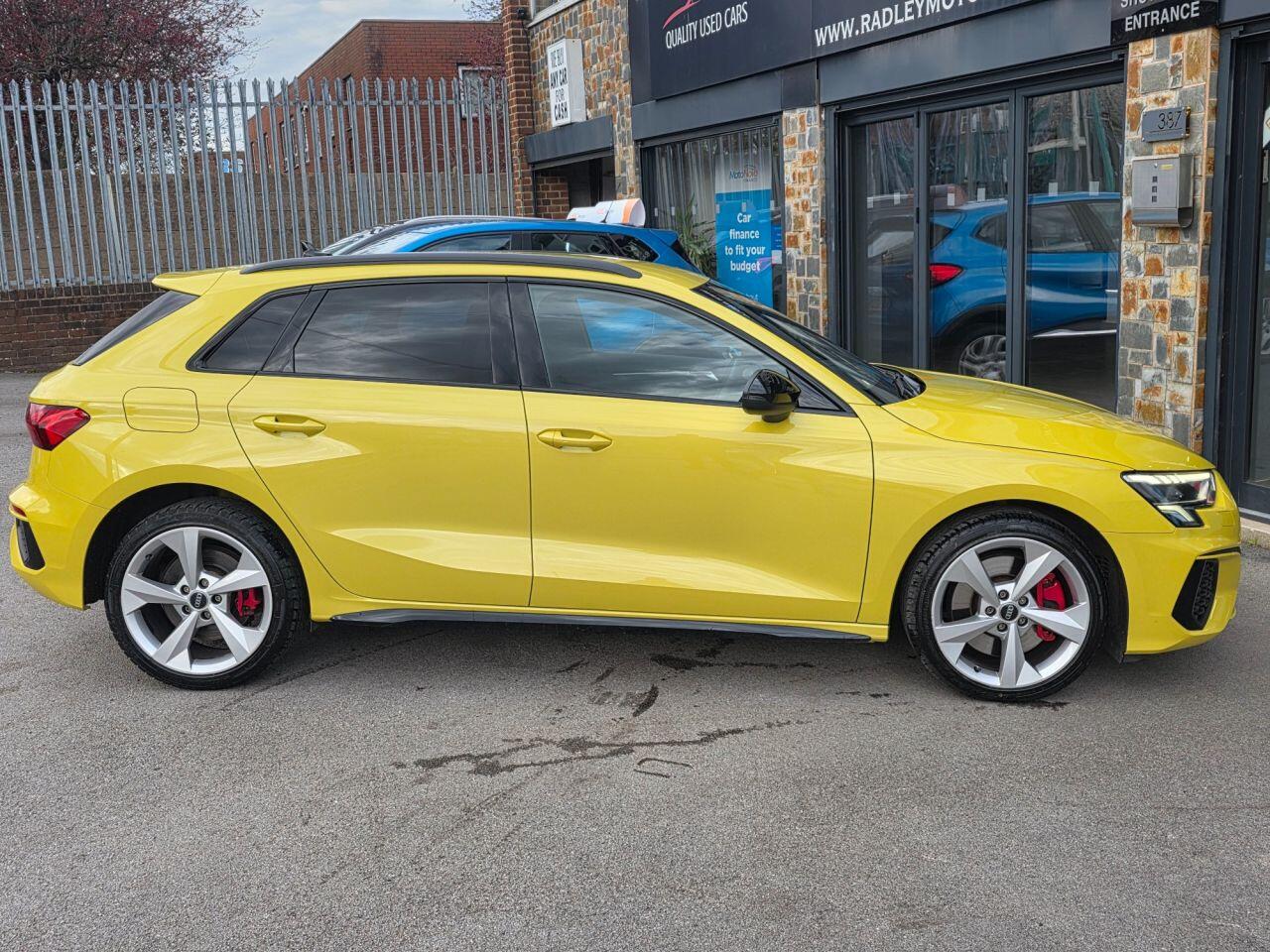 Audi A3 view 13
