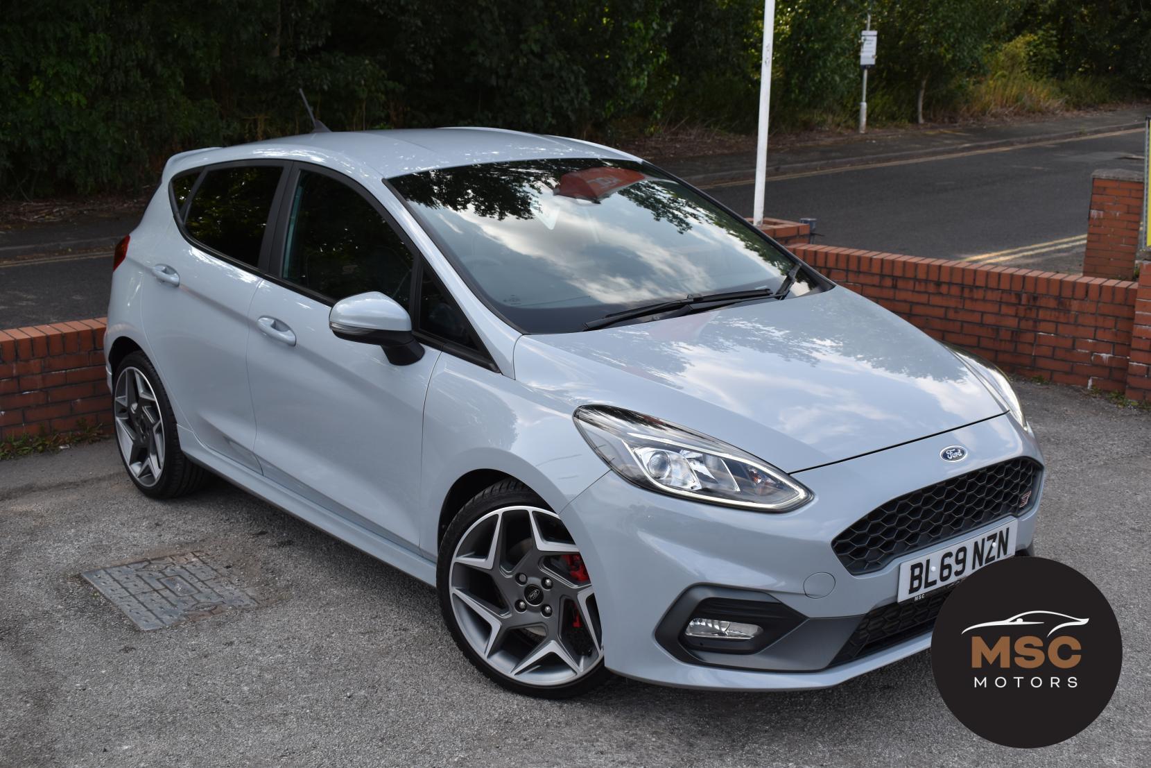 Ford Fiesta main image