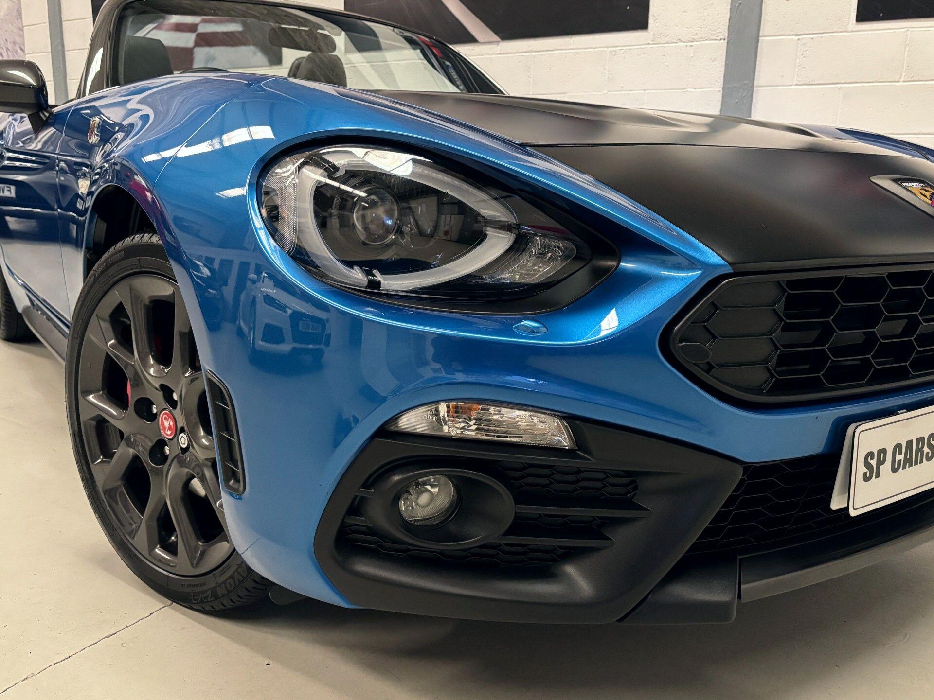 Abarth 124 Spider view 17