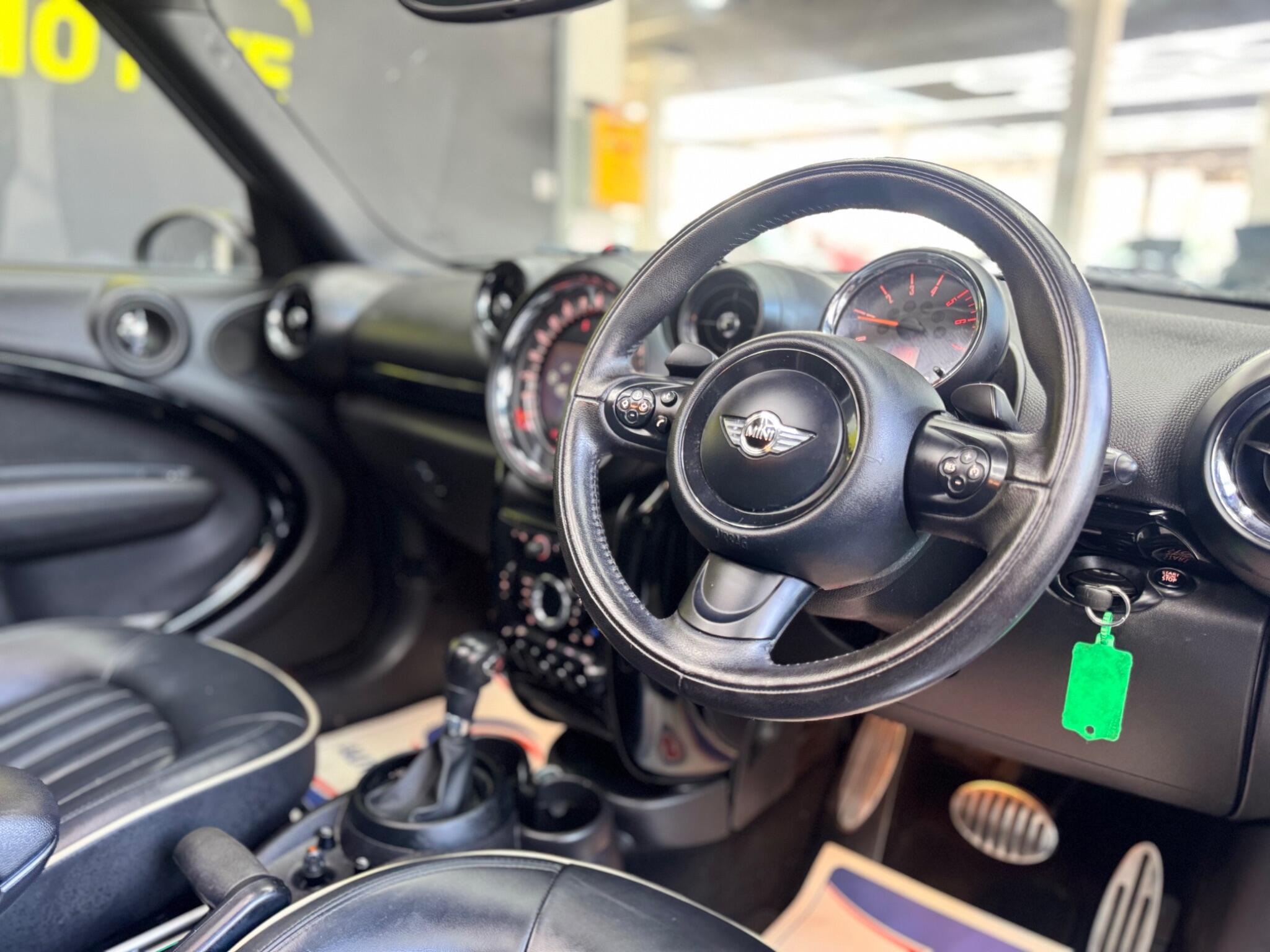 Mini Countryman view 42