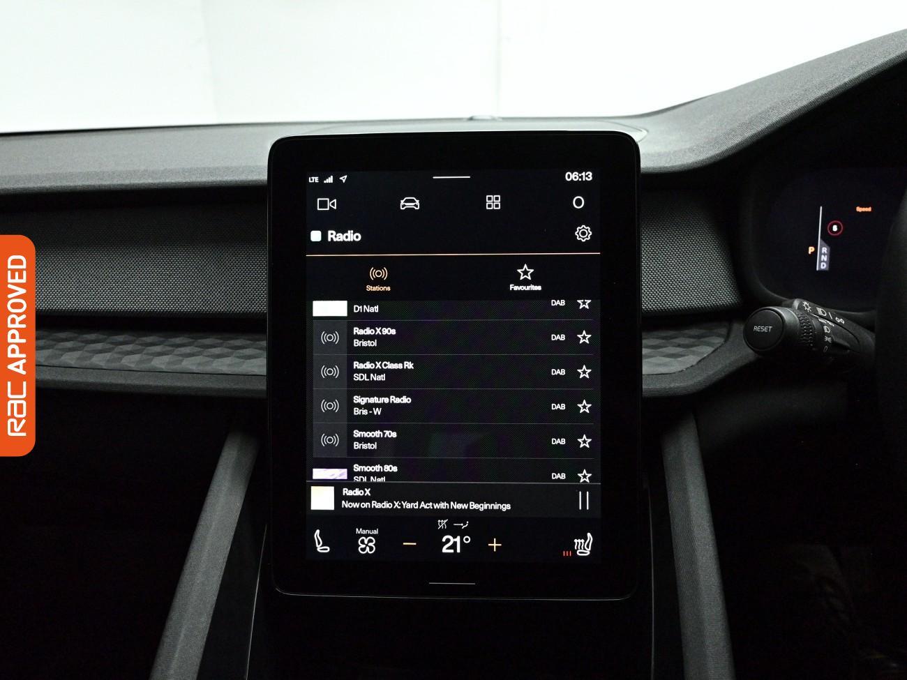 Polestar 2 view 32