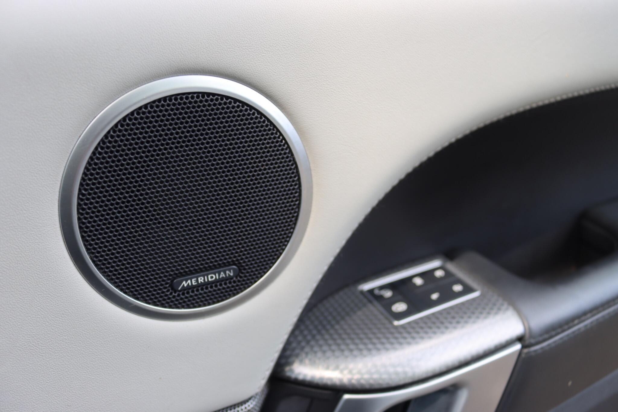 Land Rover Range Rover Sport view 39