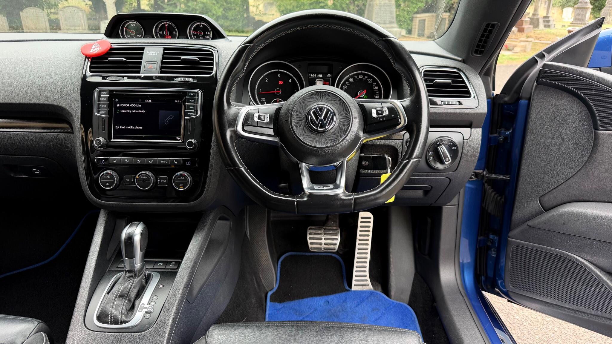Volkswagen Scirocco view 22