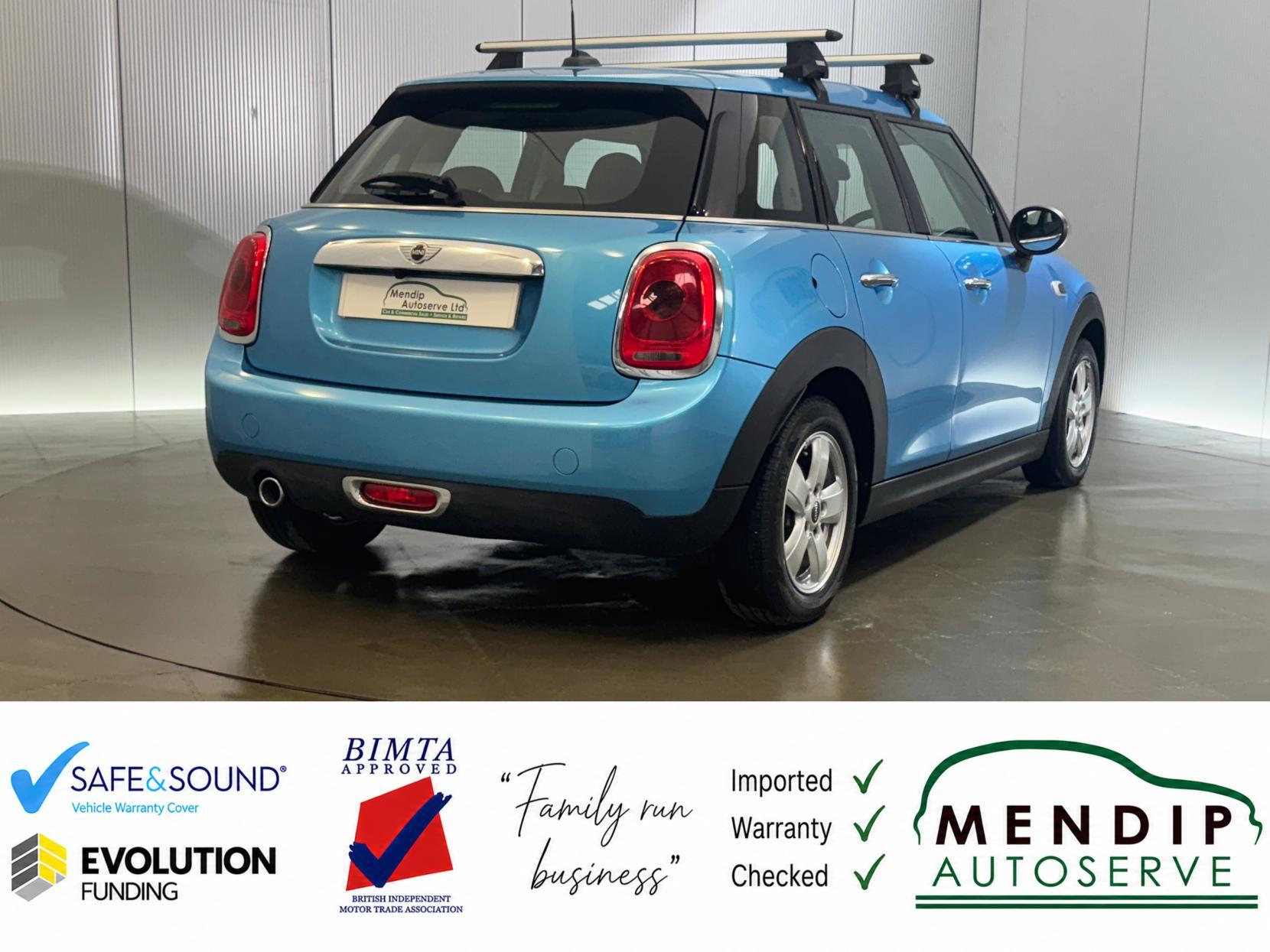 Mini Hatch view 25
