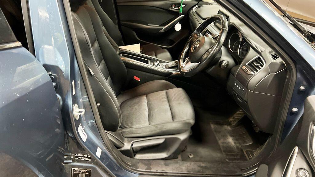 Mazda Mazda6 view 11