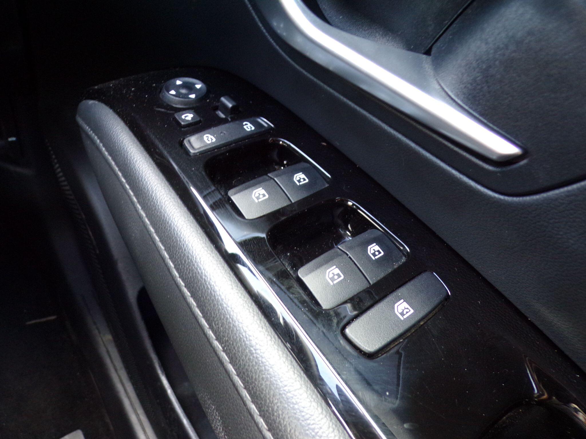 Hyundai Tucson view 26