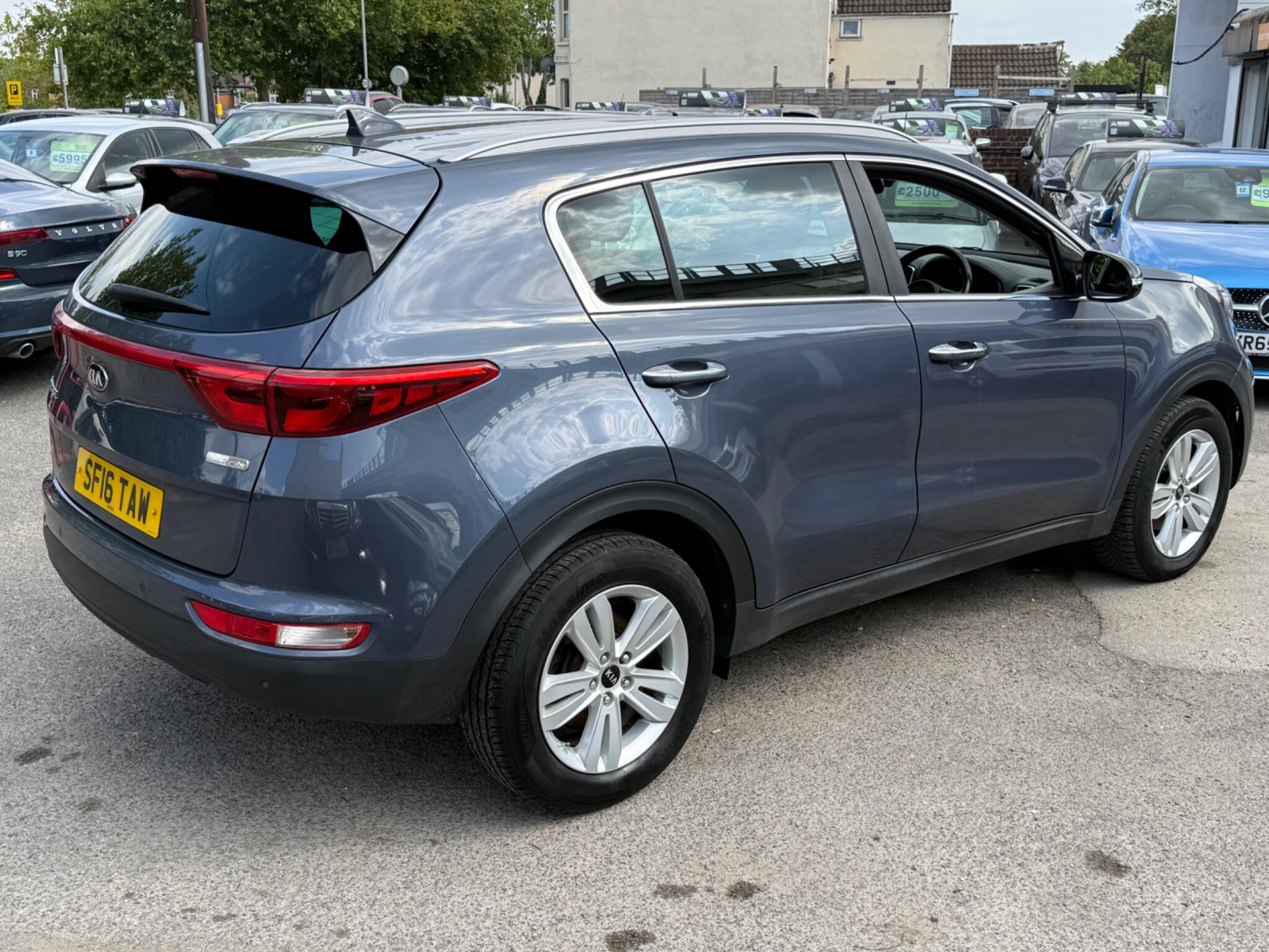 Kia Sportage - Image 18