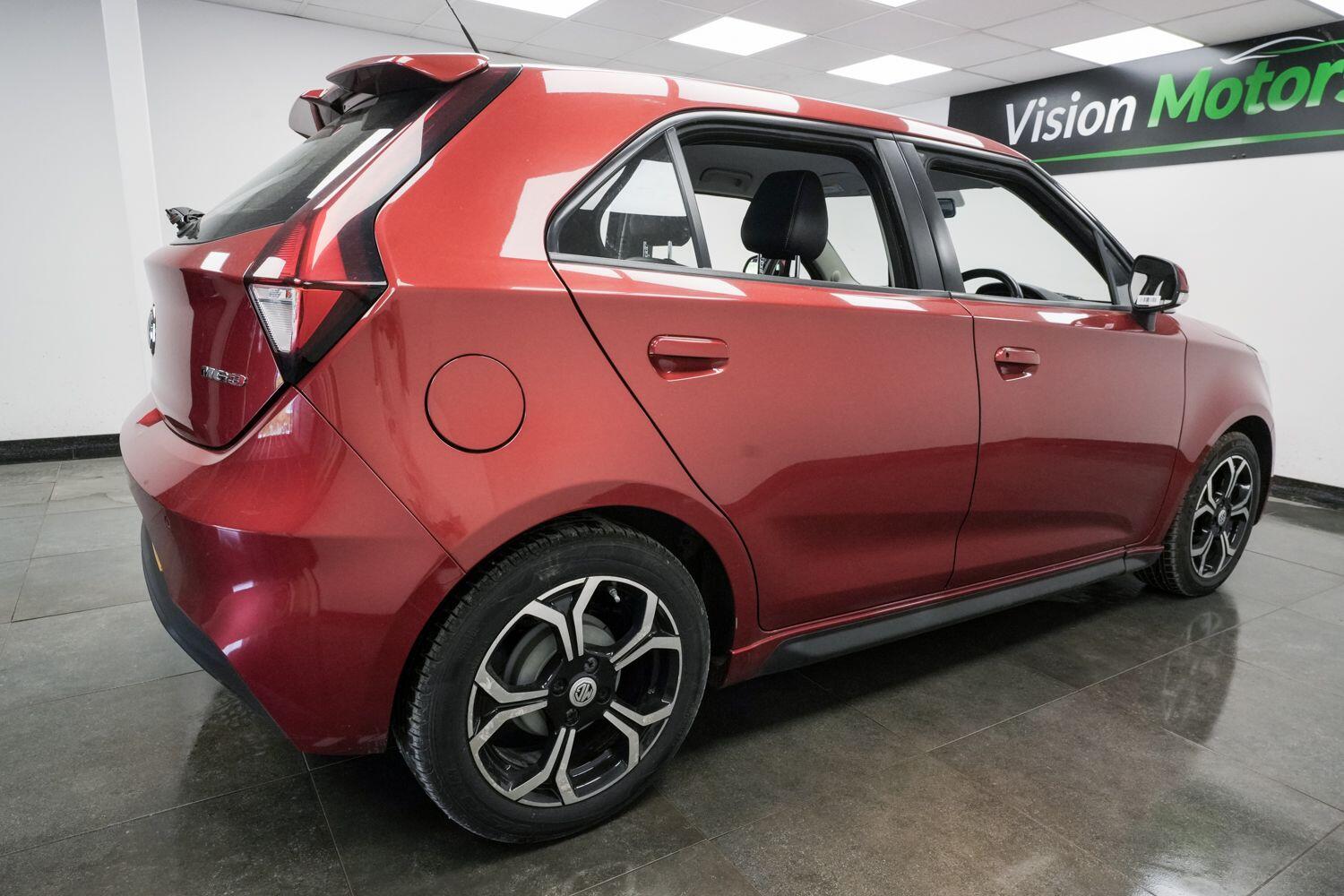 MG MG3 view 4