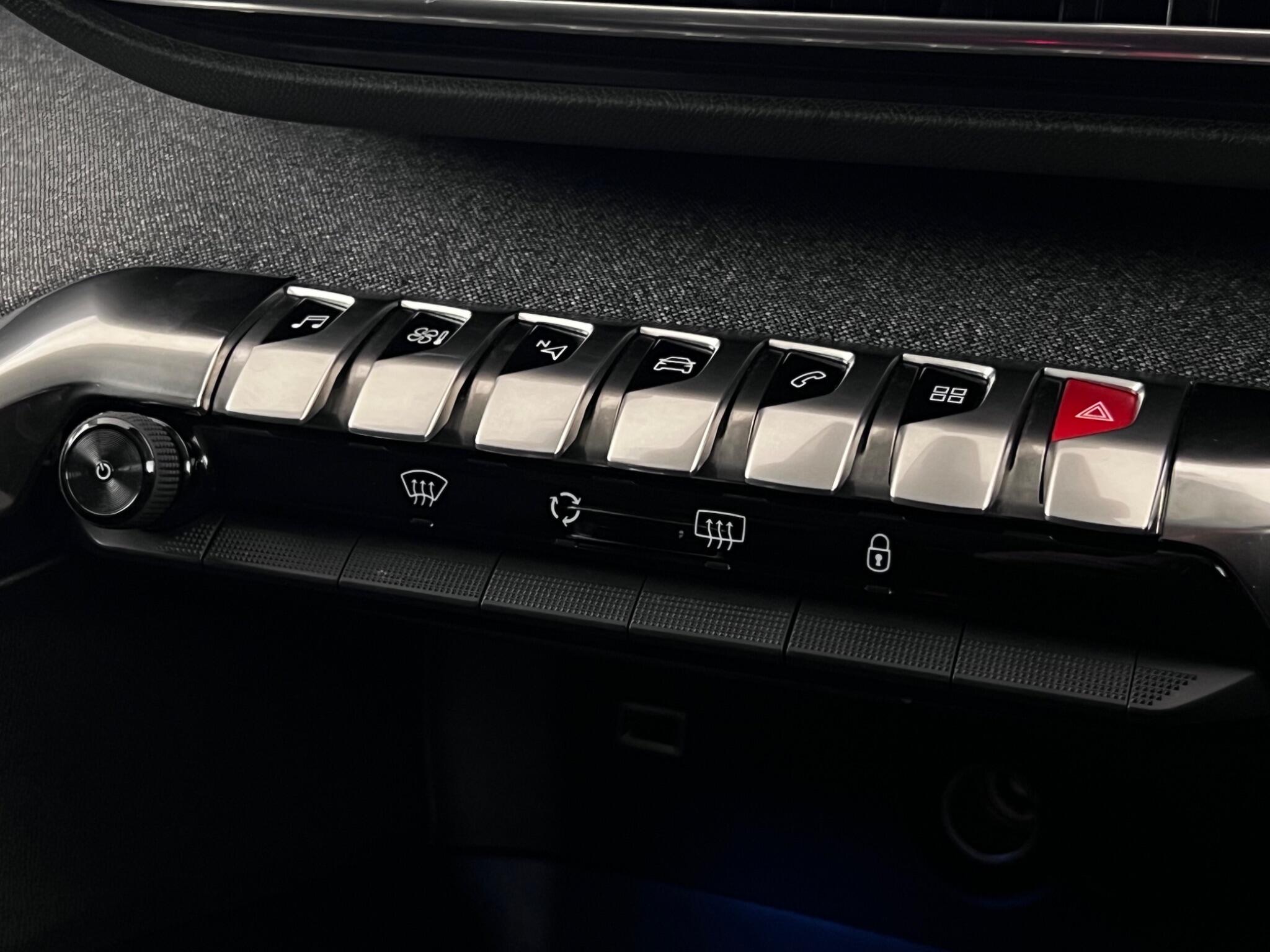 Peugeot 3008 view 30