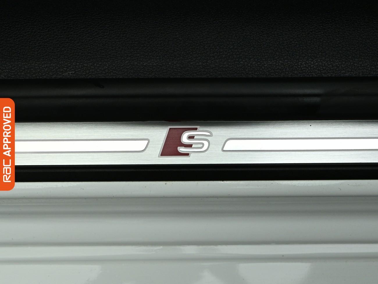 Audi A5 view 27