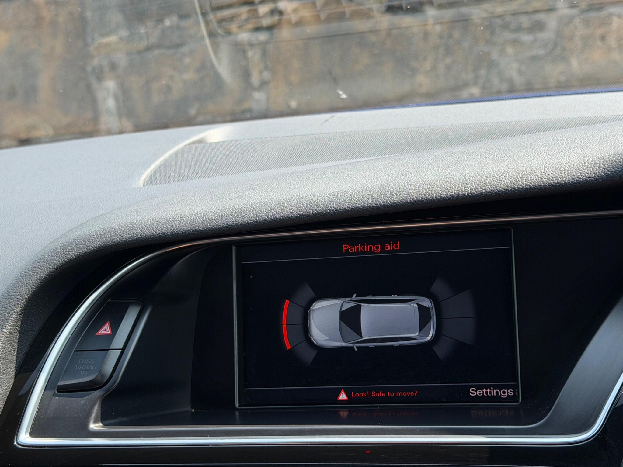Audi RS4 view 37