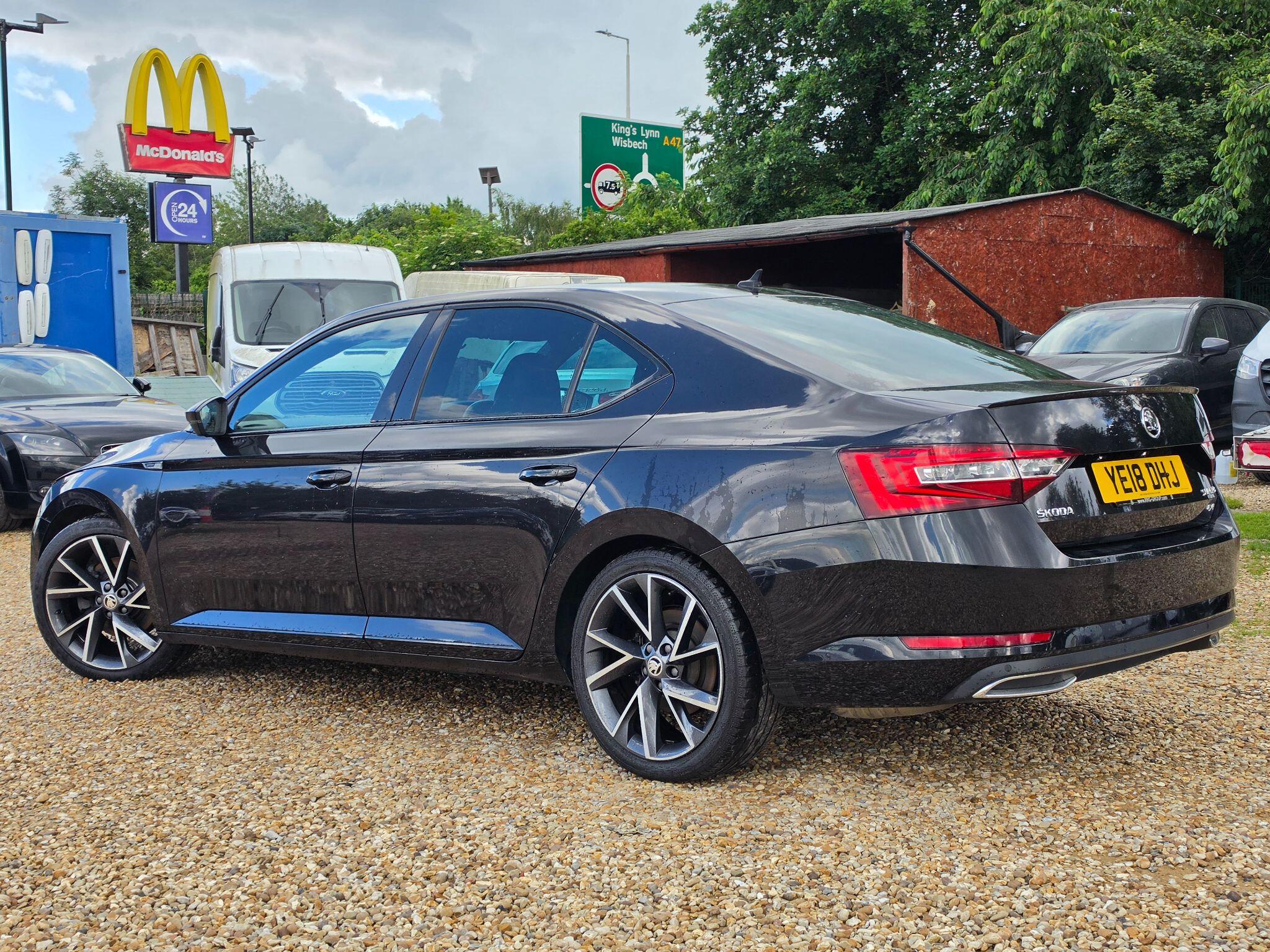 Skoda Superb view 4