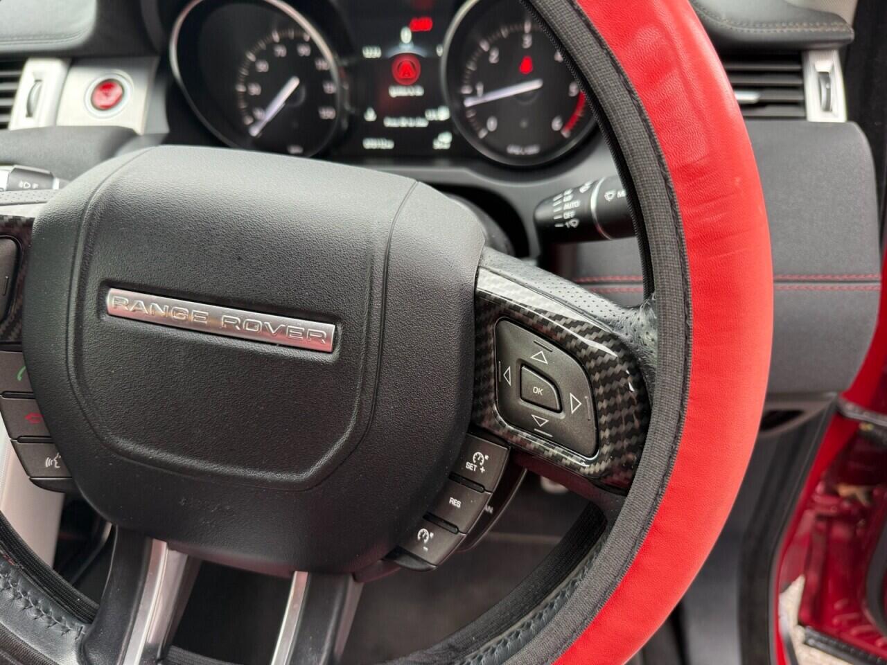 Land Rover Range Rover Evoque view 19