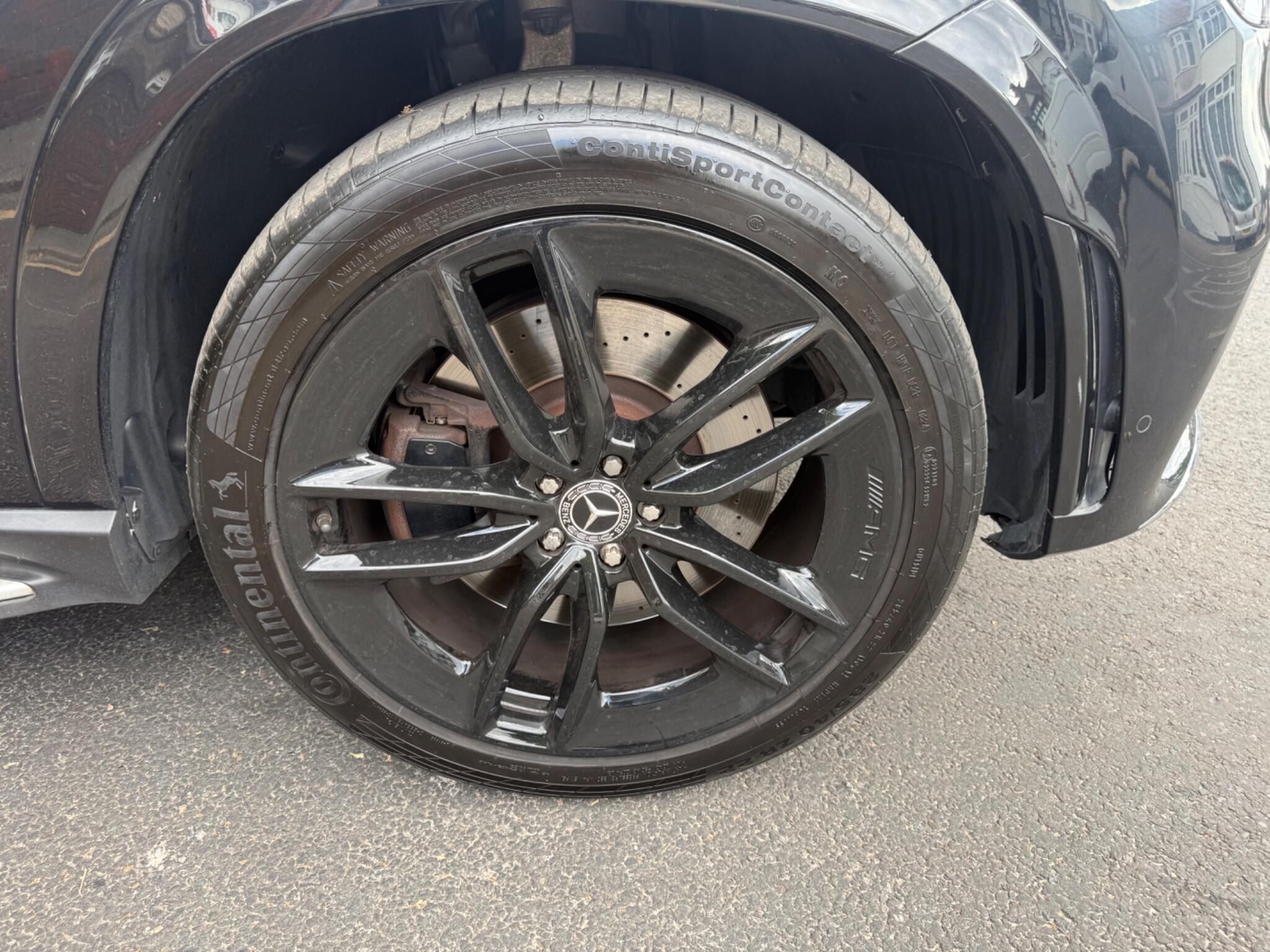 Mercedes-Benz Gle view 20