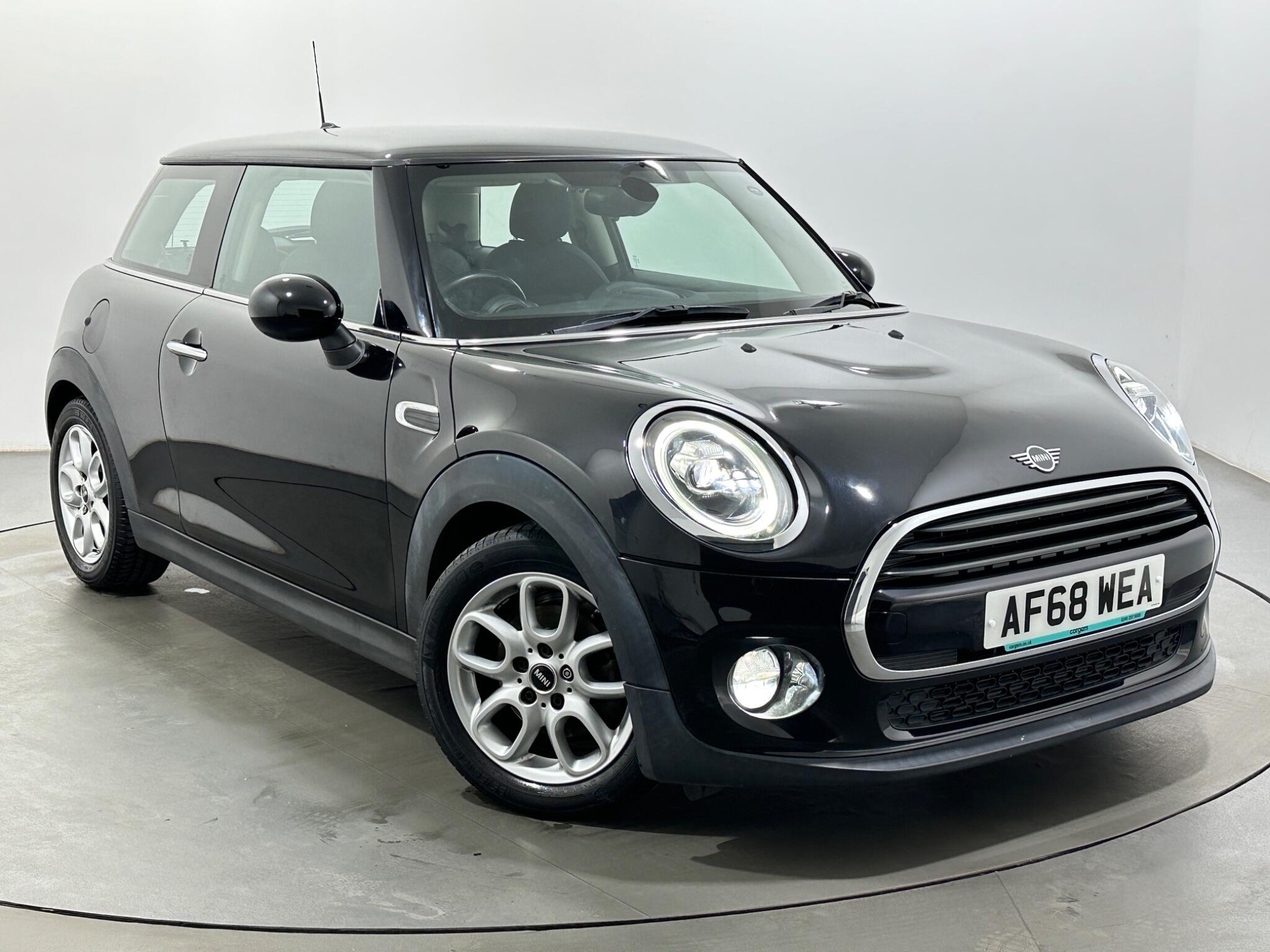 Mini Cooper view 49