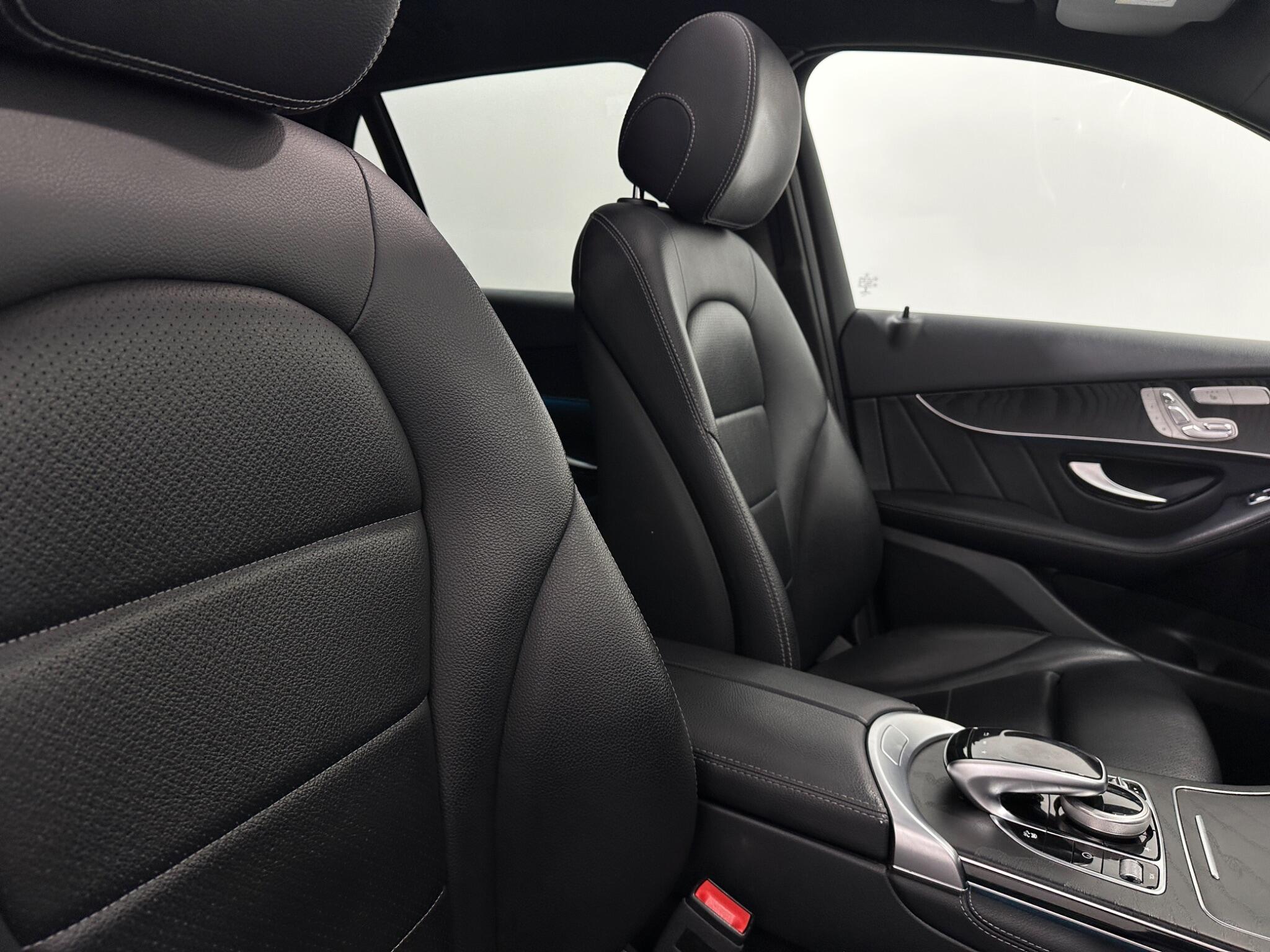 Mercedes-Benz GLC view 33