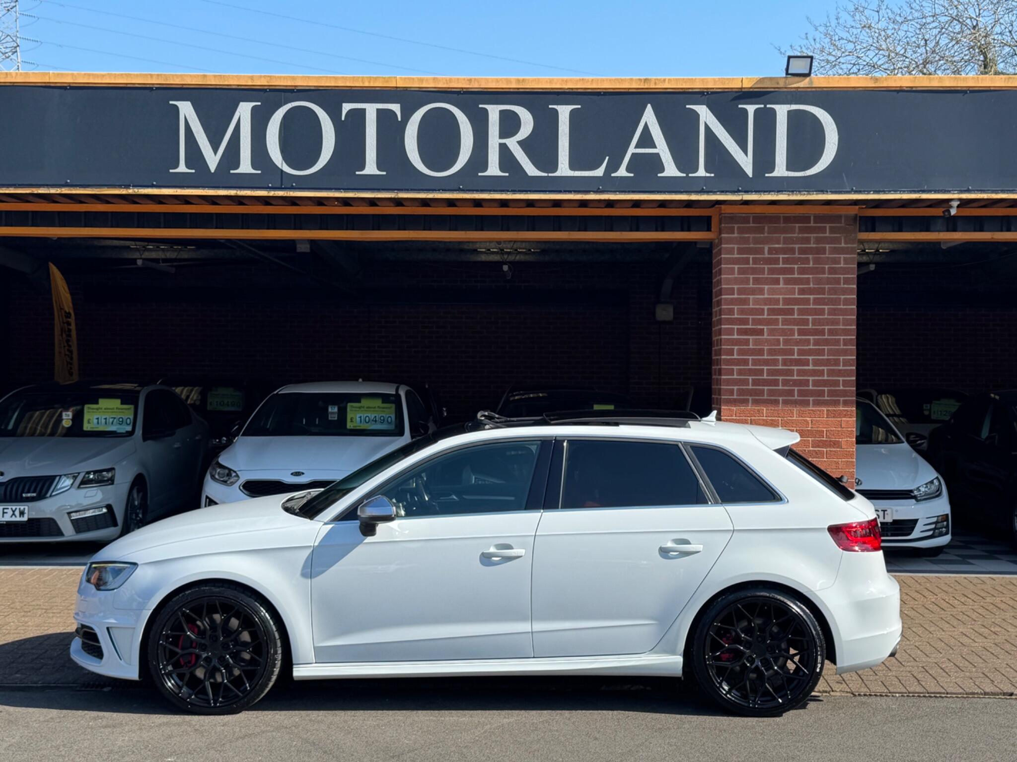 Audi S3 view 6