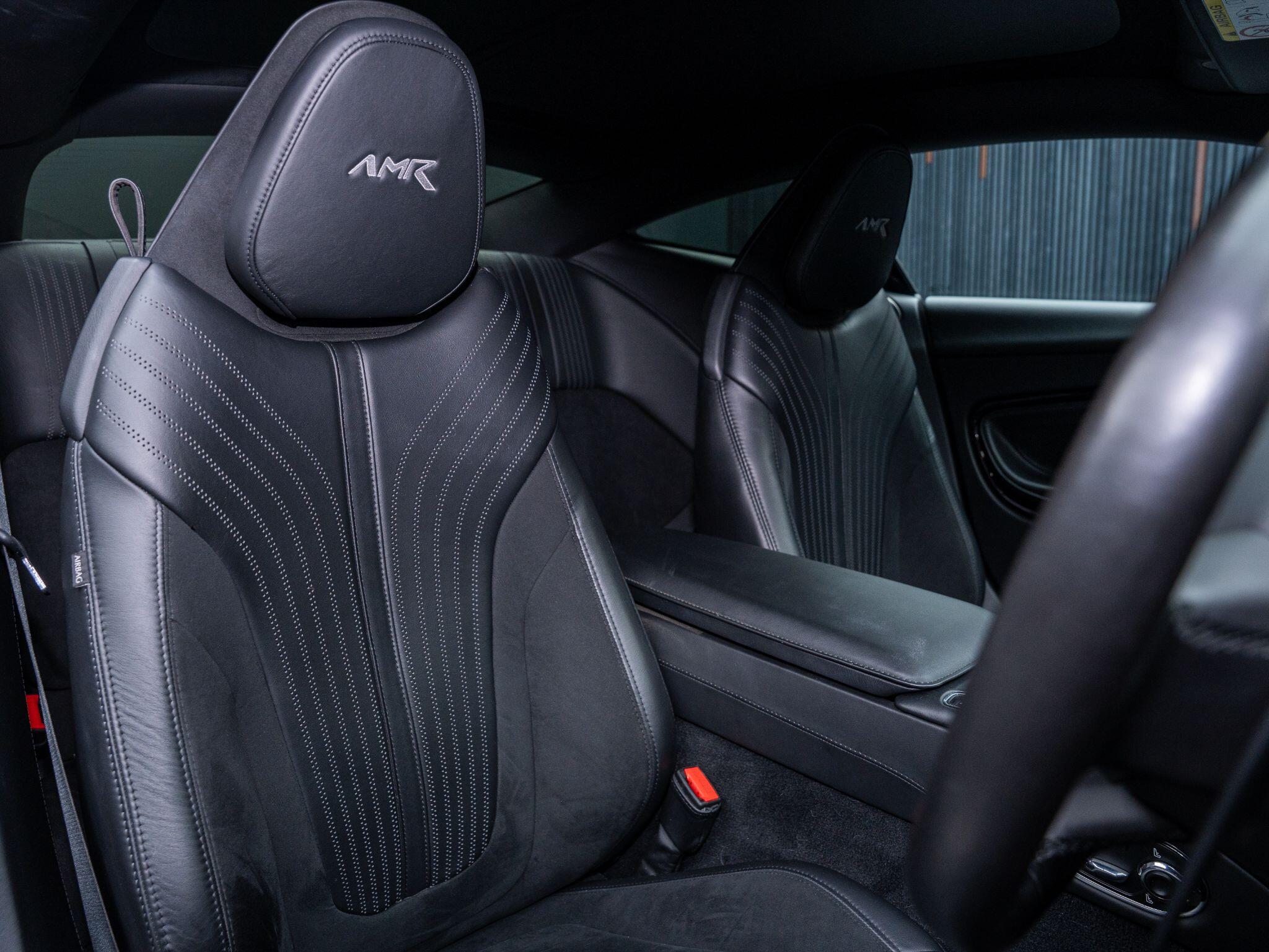 Aston Martin DB11 view 12