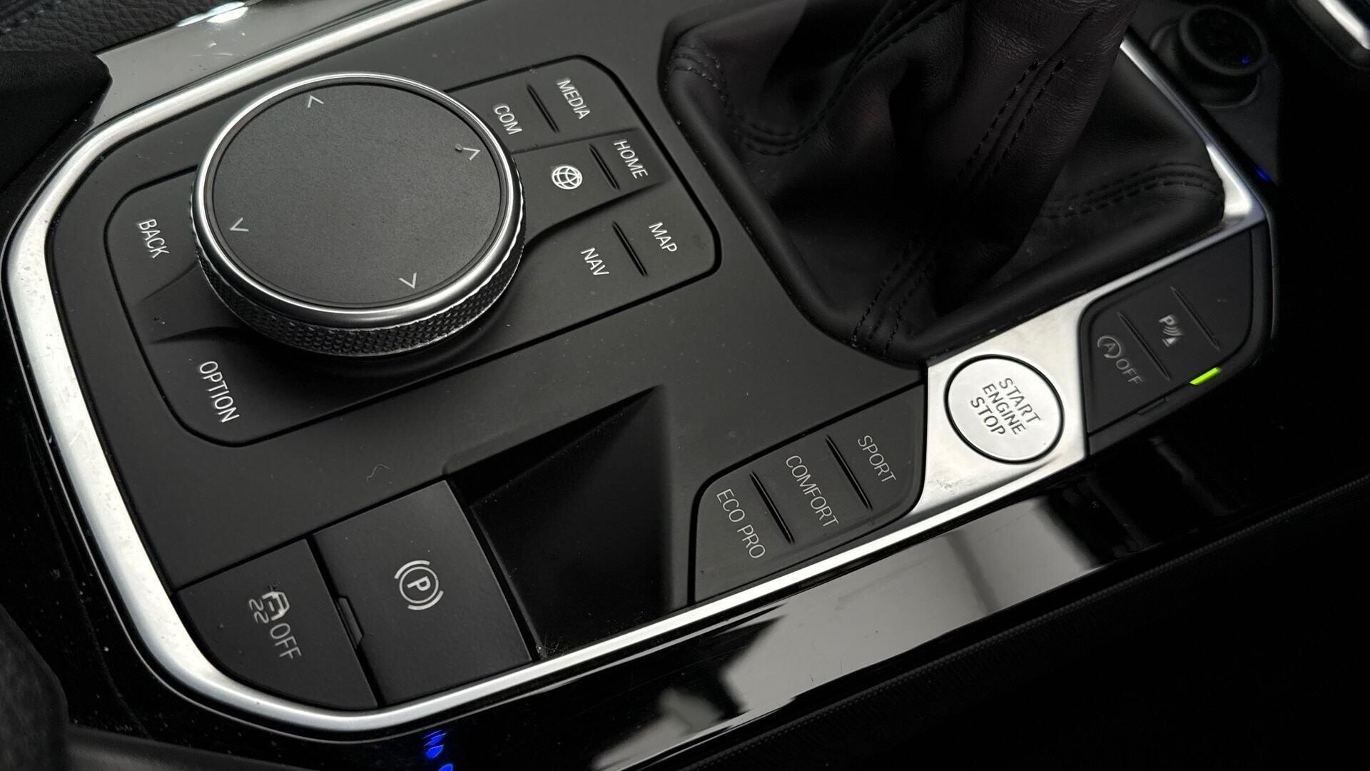 BMW 1 Series view 20