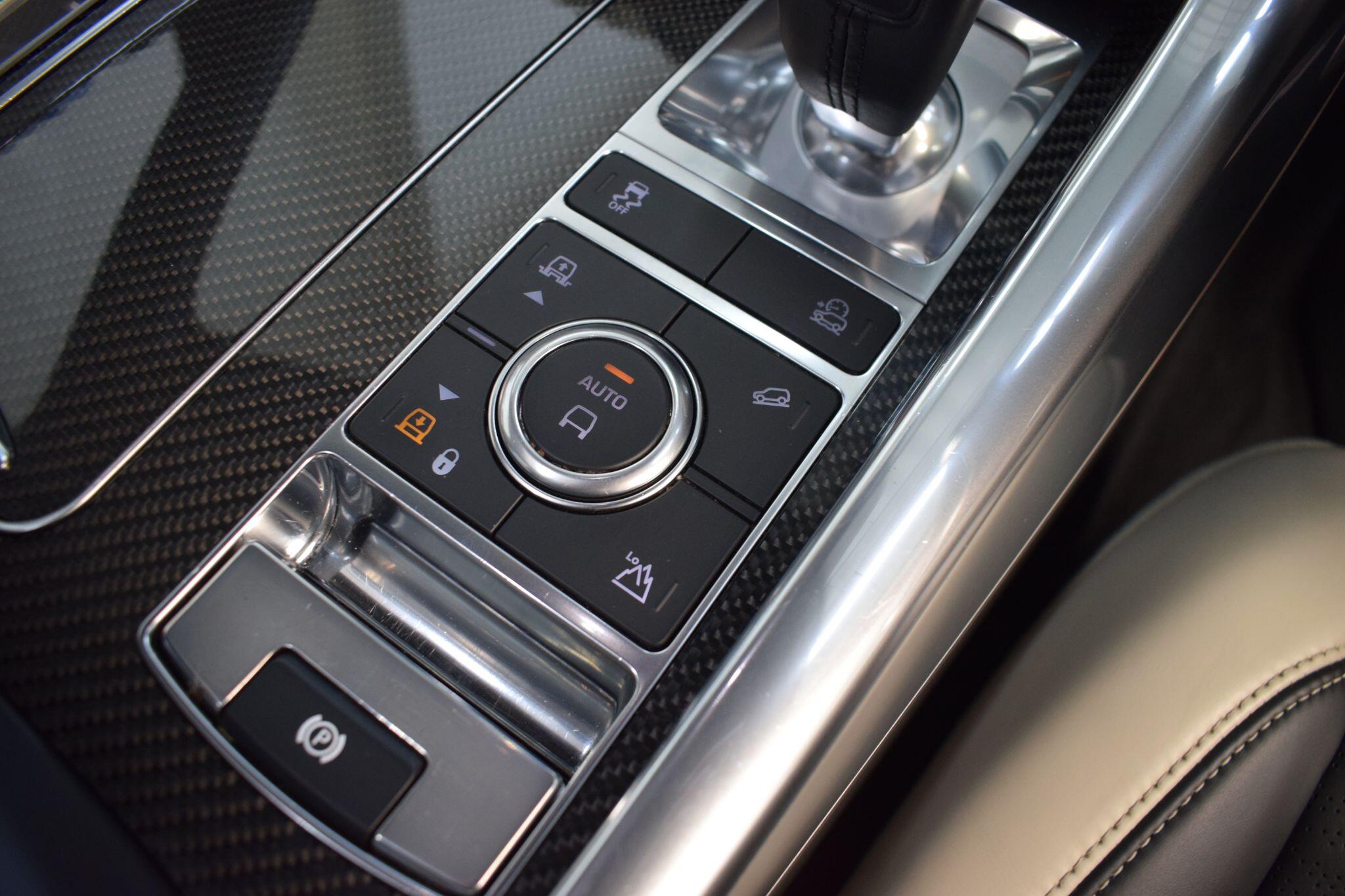 Land Rover Range Rover Sport view 20