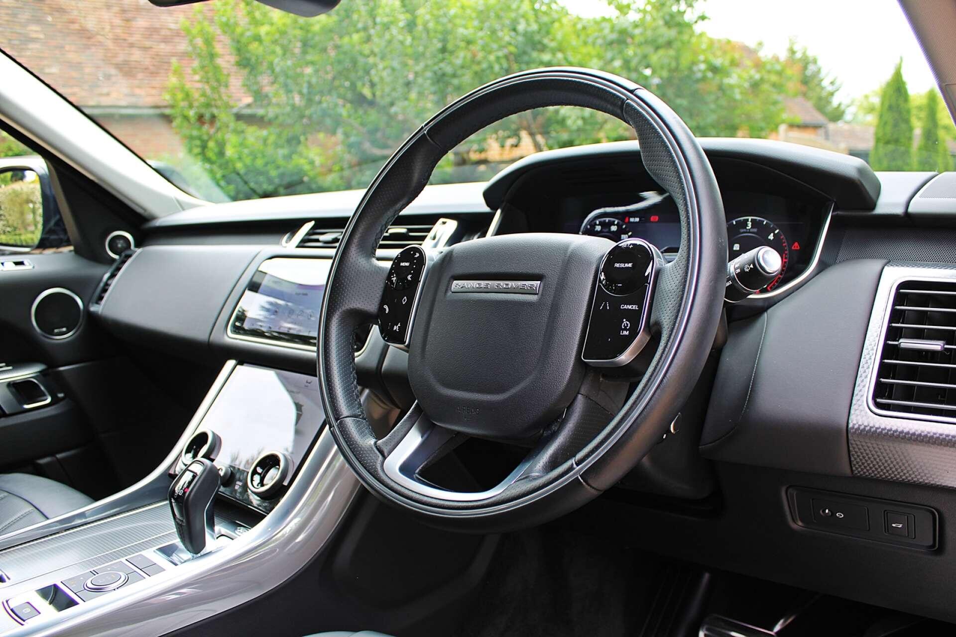 Land Rover Range Rover Sport view 18