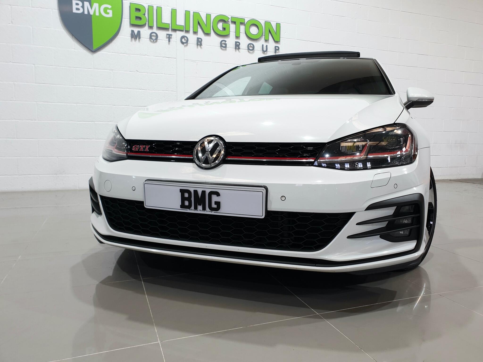 Volkswagen Golf view 22