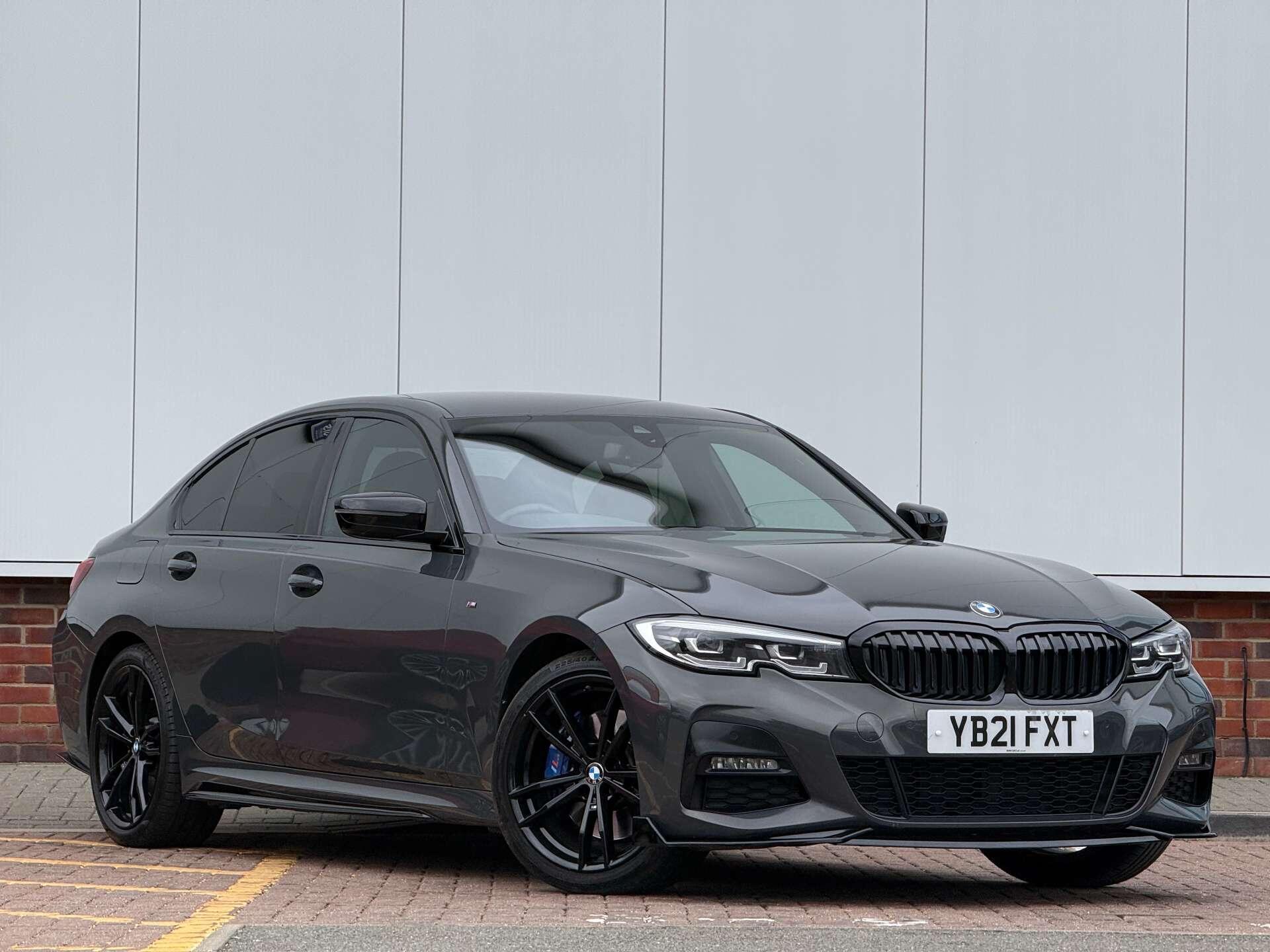 BMW 3 Series view 9
