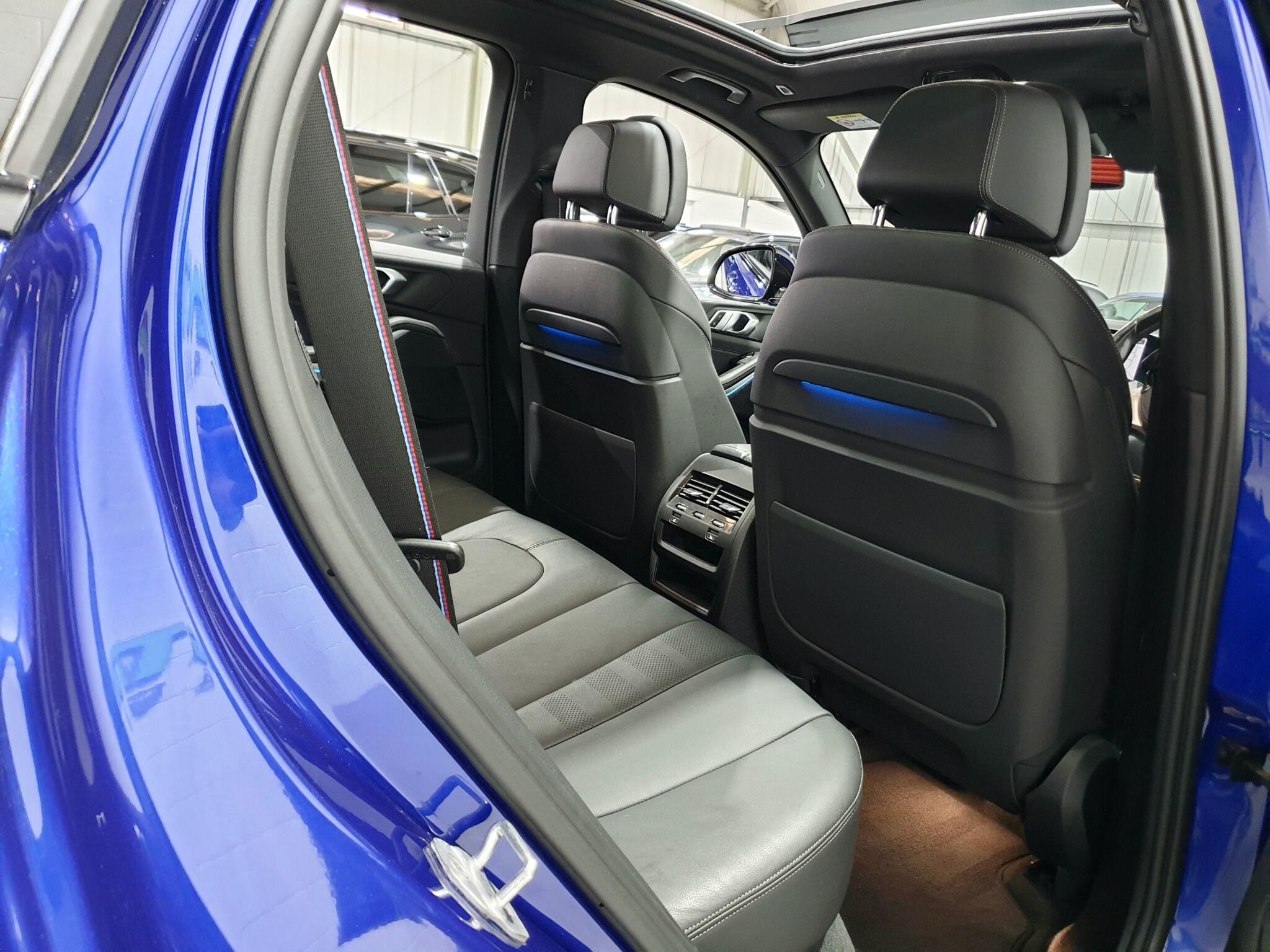 BMW X5 view 49