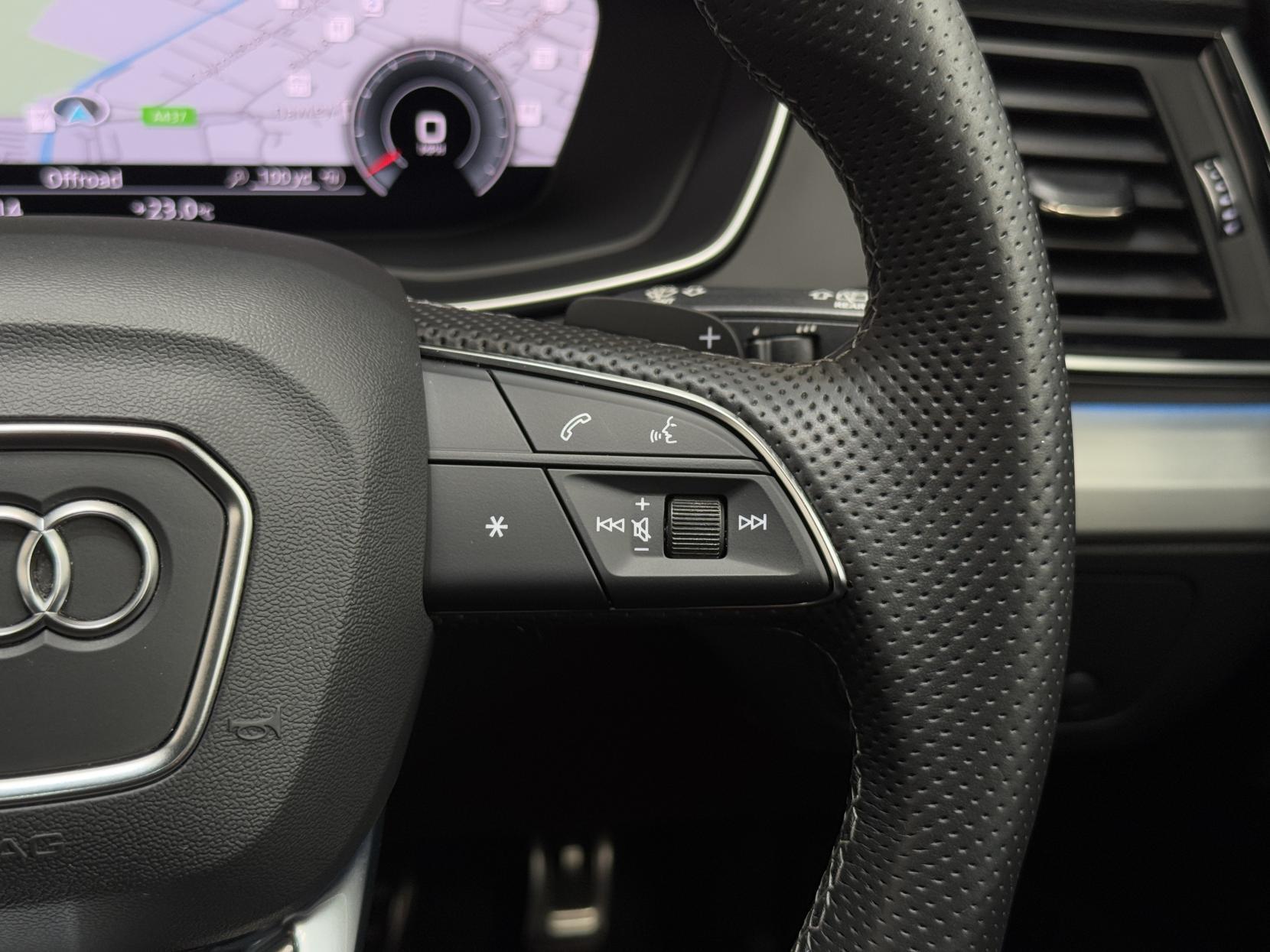 Audi Q5 view 43