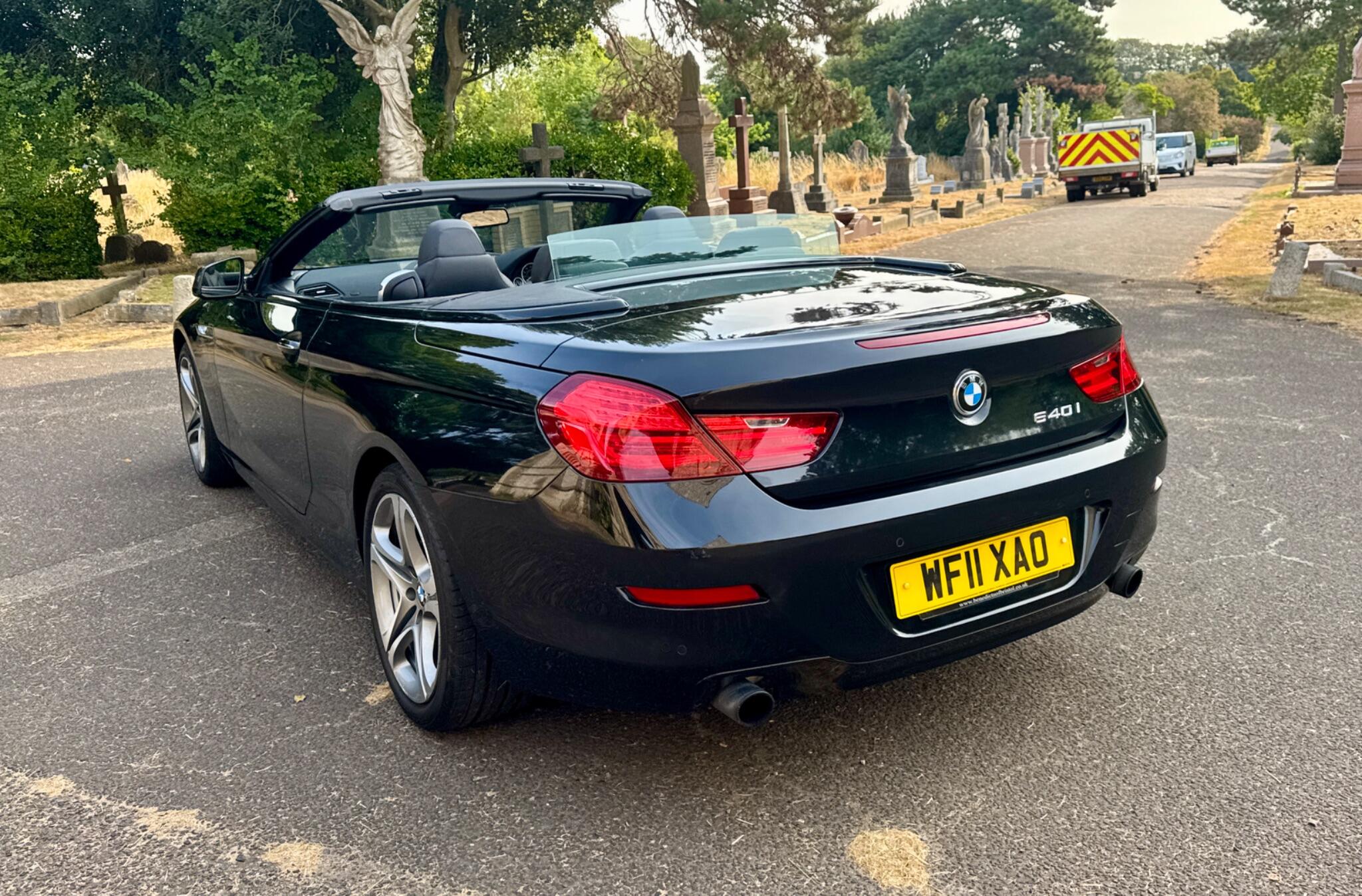 BMW 6 Series view 5