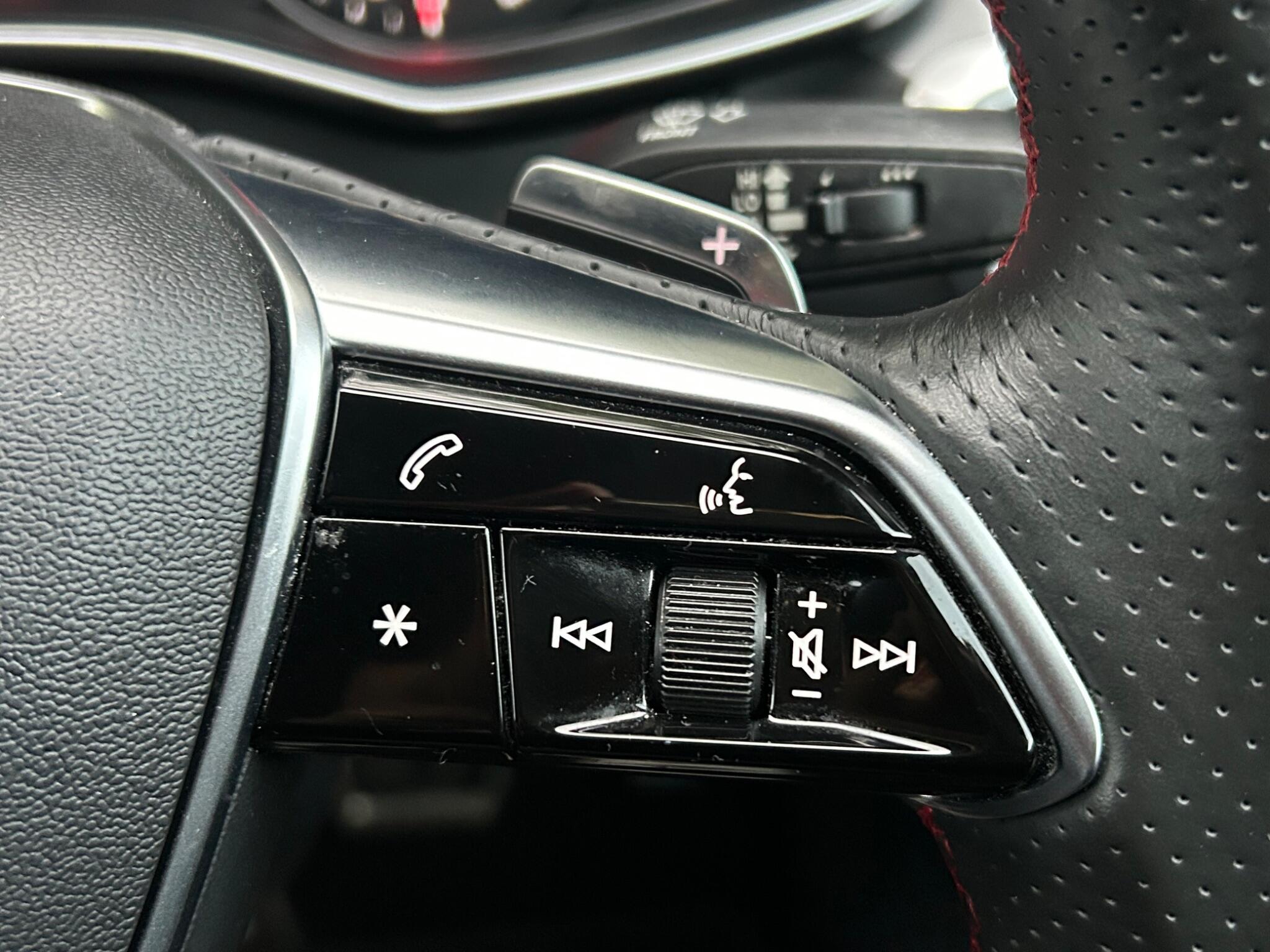 Audi A6 view 34