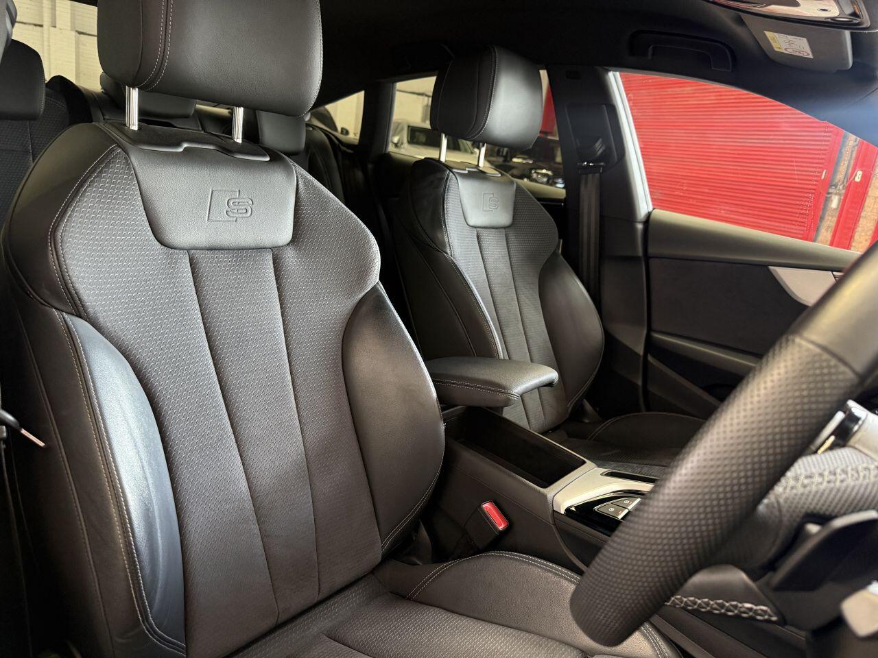 Audi A5 view 25