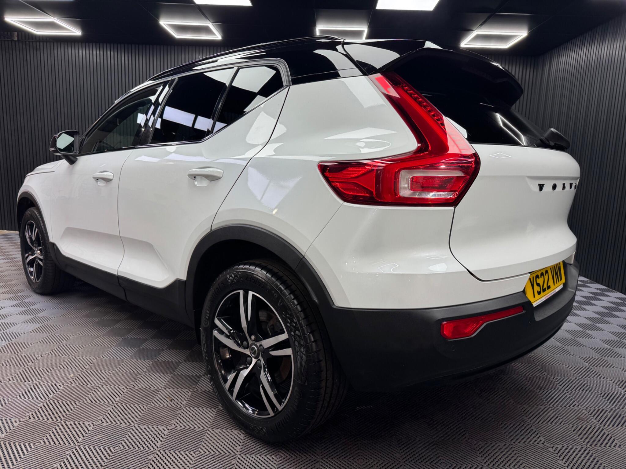 Volvo XC40 view 20